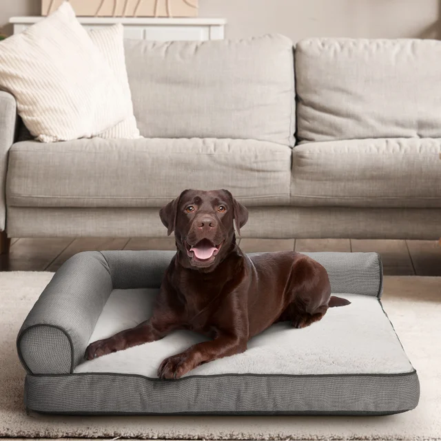 KIRKLAND SIGNATURE BOLSTER PET BED 32" X 42"