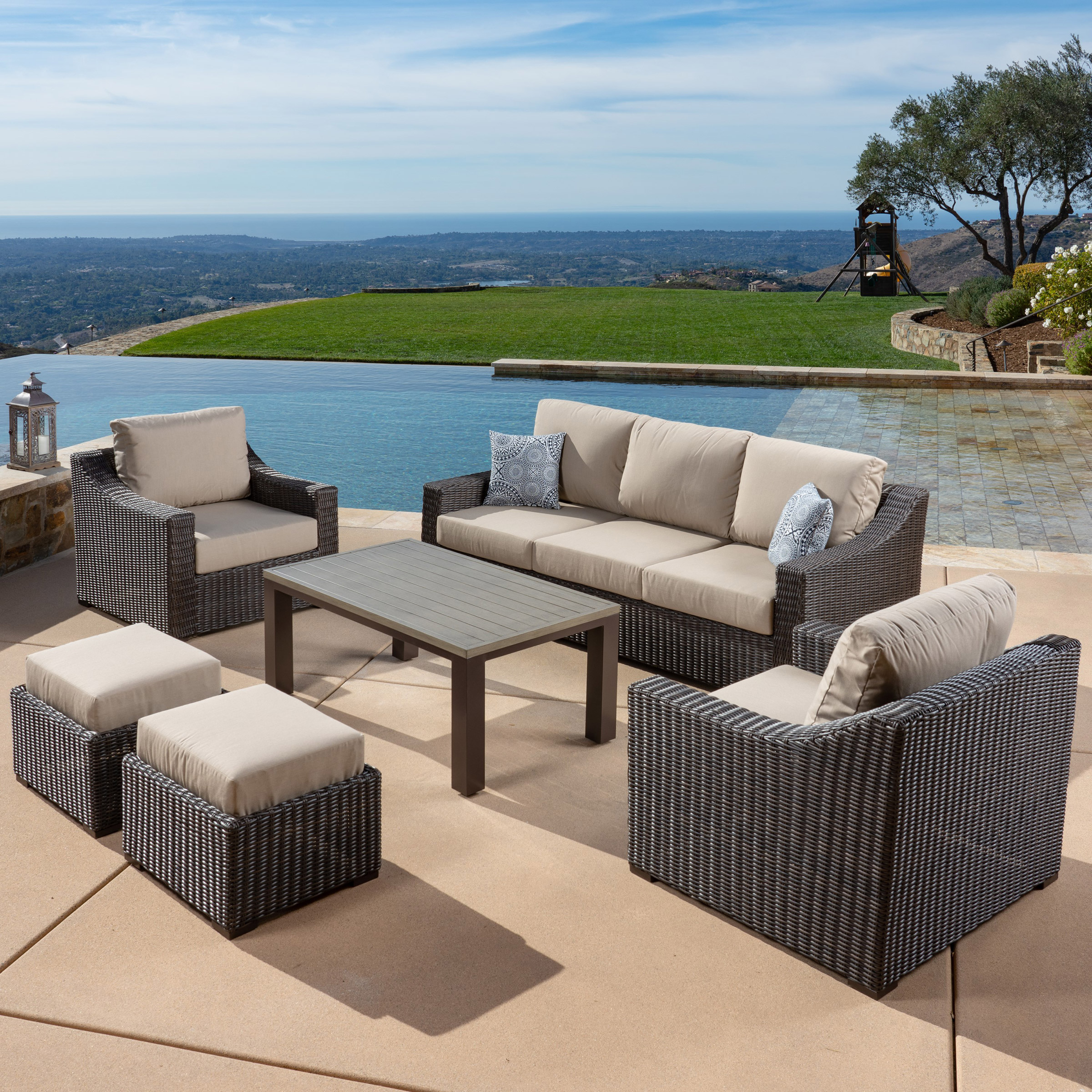 Grand Leisure Brandemore 6-piece Seating Set