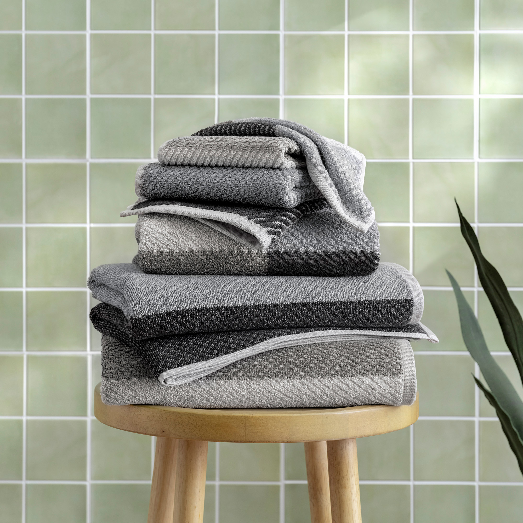 Enlarge Product Preview 2 Successfully Enriched by automation Job.