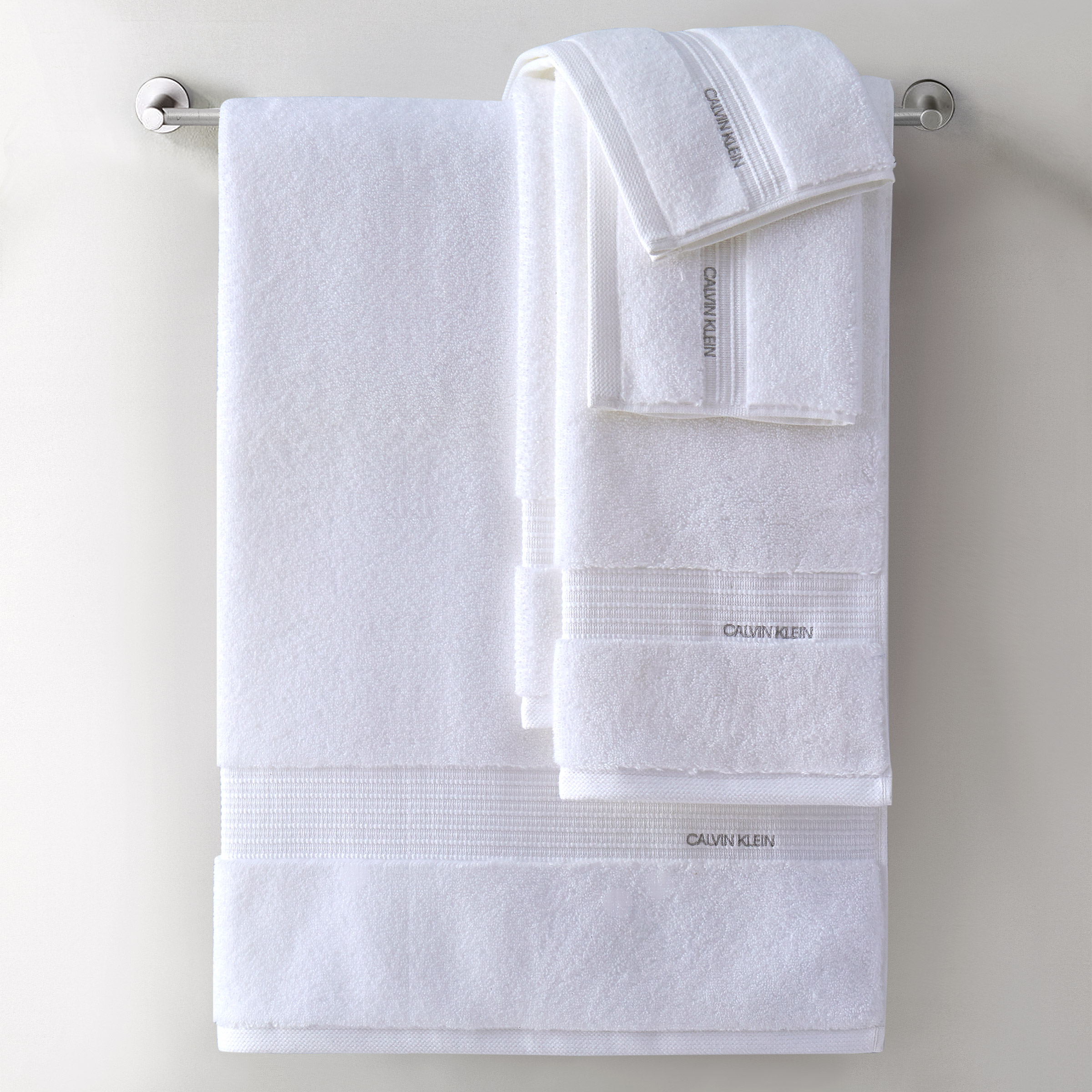 Calvin Klein 2-piece Bath Towel Set | Costco