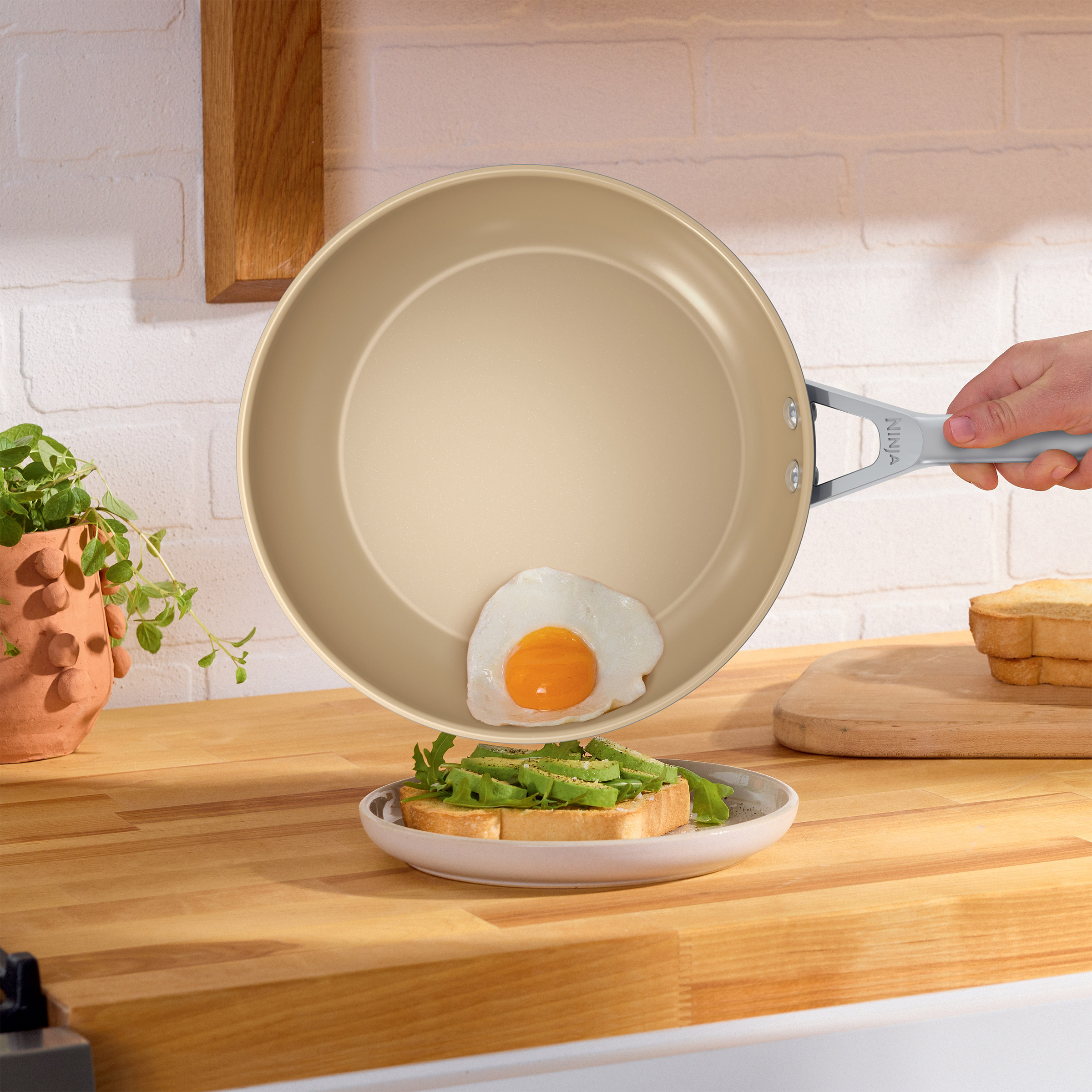 Enlarge Product Preview 3