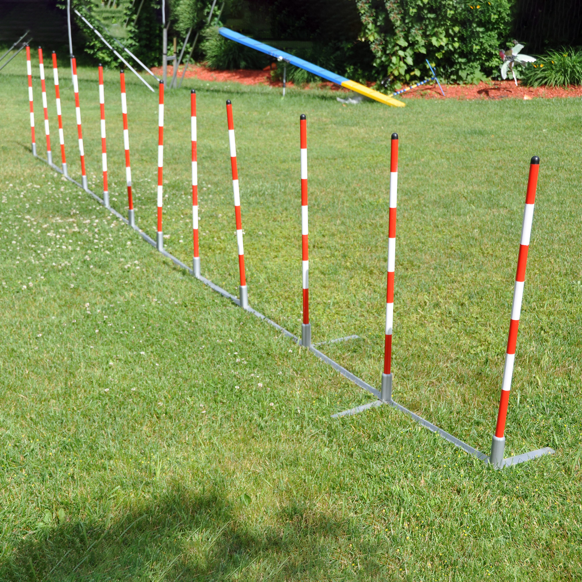 Handlers Choice Set of 12 Agility Weave Poles with Metal Base