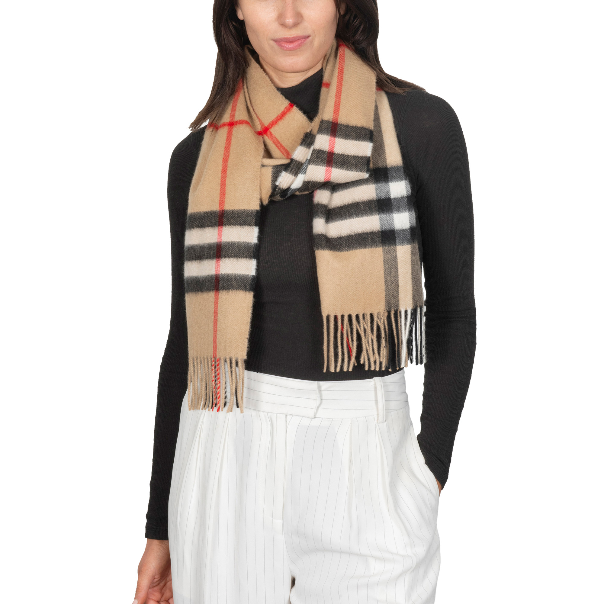 Enlarge Product Preview 3 Successfully Enriched by automation Job.