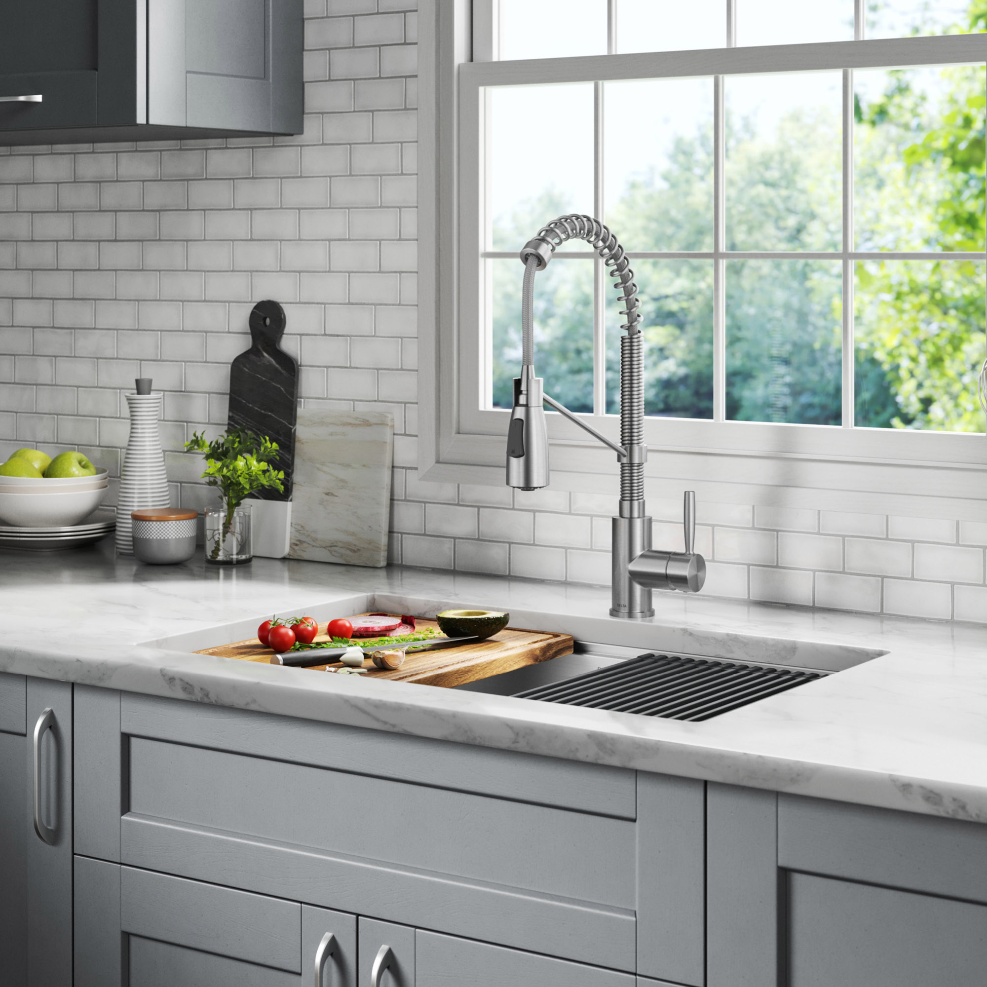 Enlarge Product Preview 6 100975872-847_brushednickel_6