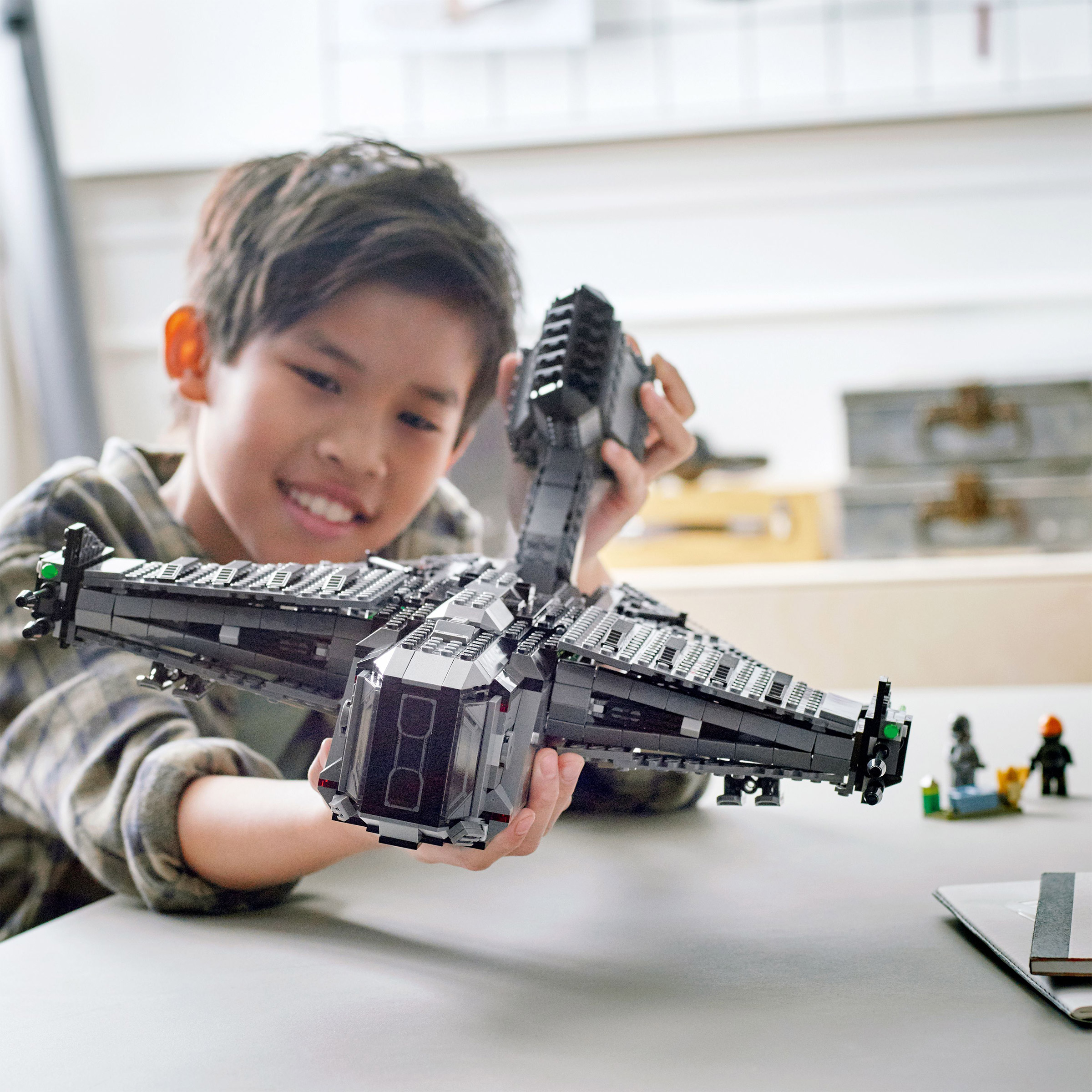 LEGO Star Wars The Justifier 75323 | Costco