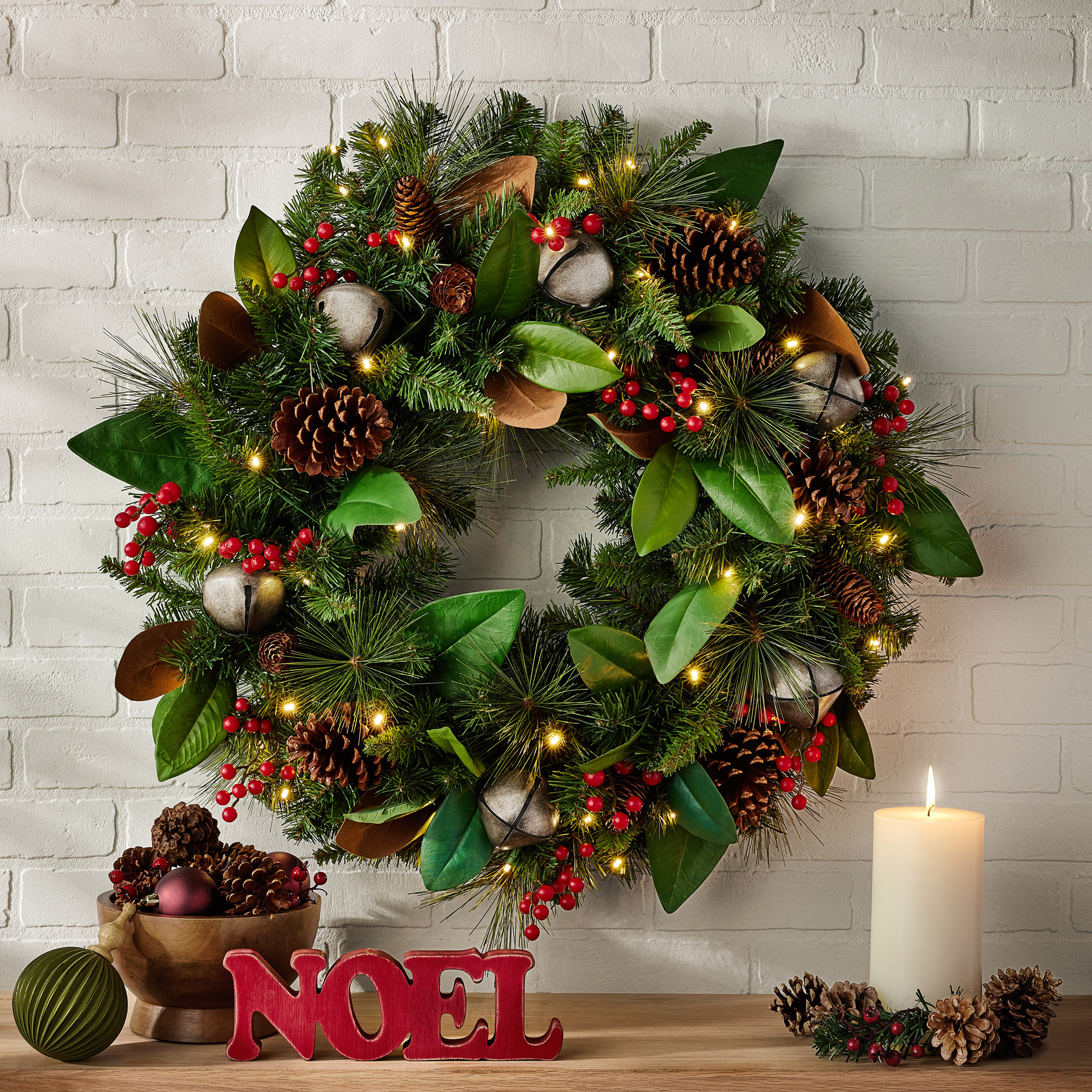 Decorated Wreath w/Bells, 30 in. | Costco