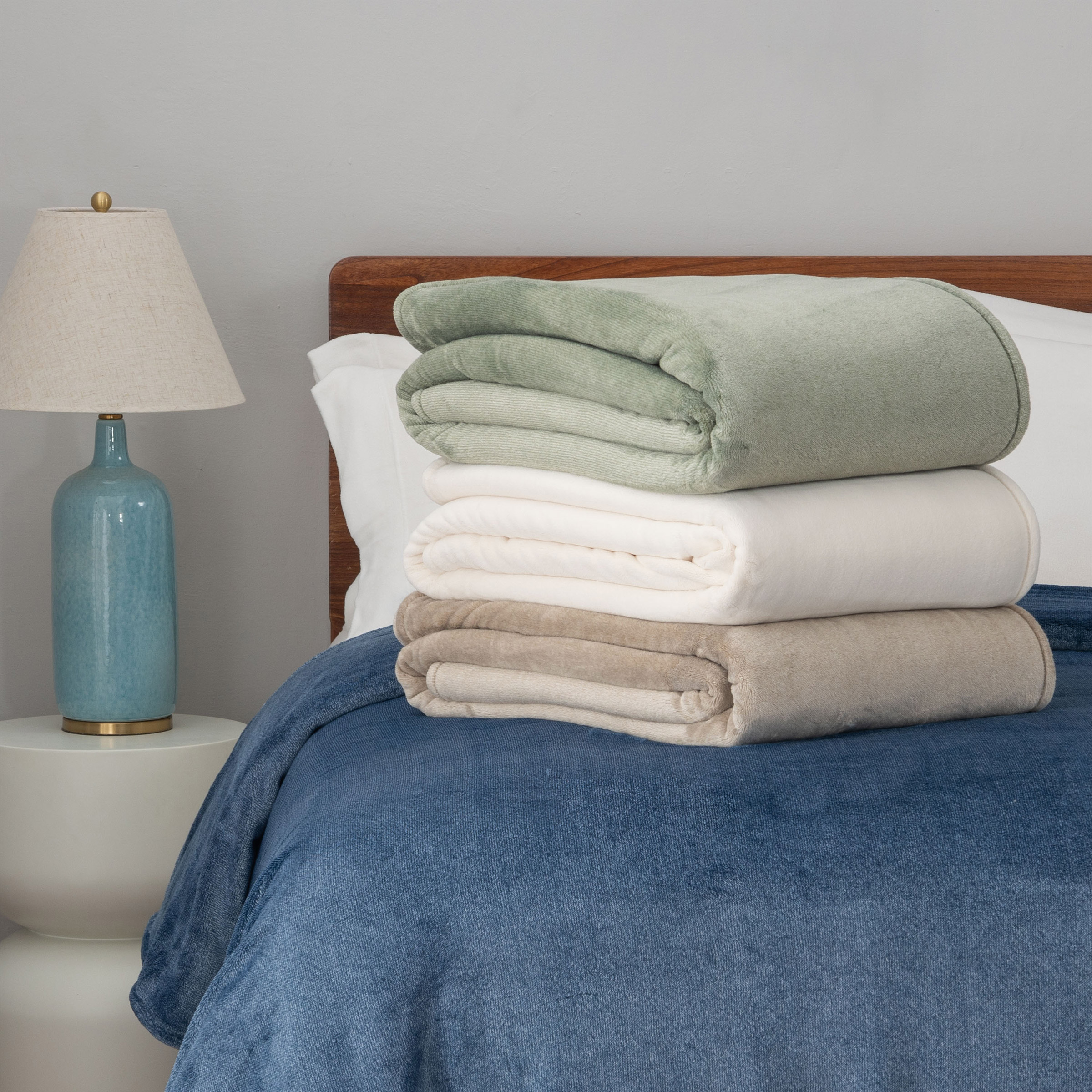 Berkshire Extra Plush Blanket