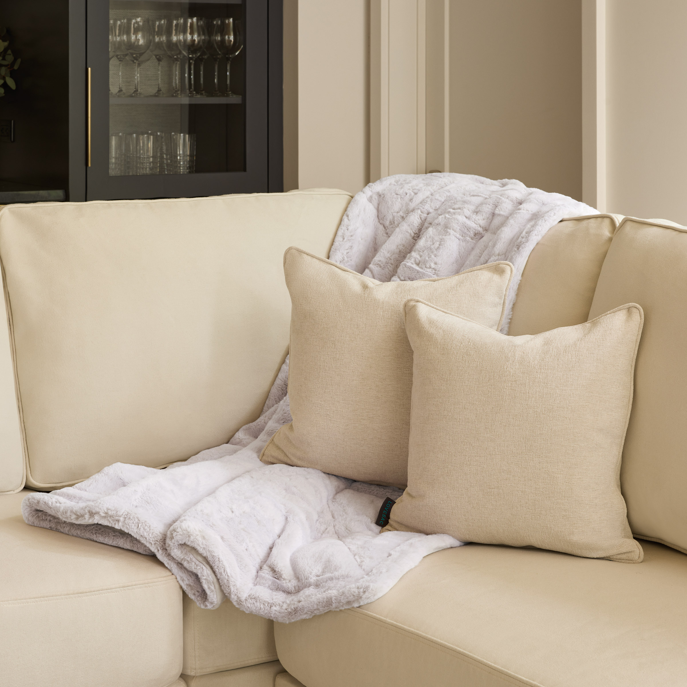 Enlarge Product Preview 2 Successfully Enriched by automation Job.