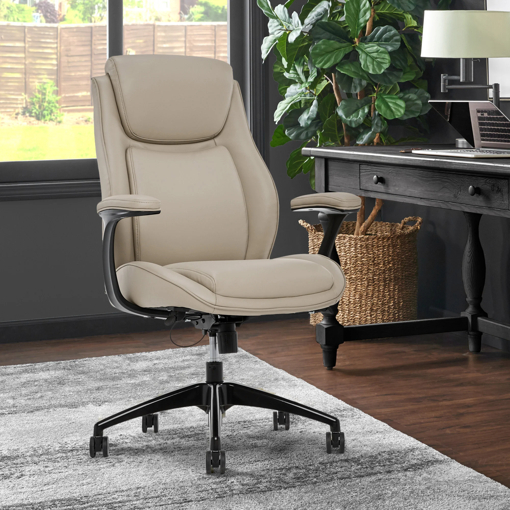 La-Z-Boy Torry Executive Office Chair | Costco