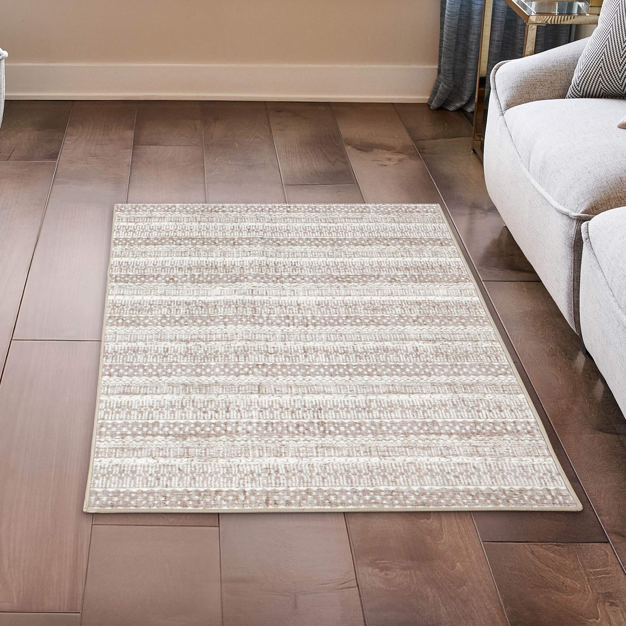 Wyatt & Ash Washable Indoor Area Rug  Oakley 3' x 5'