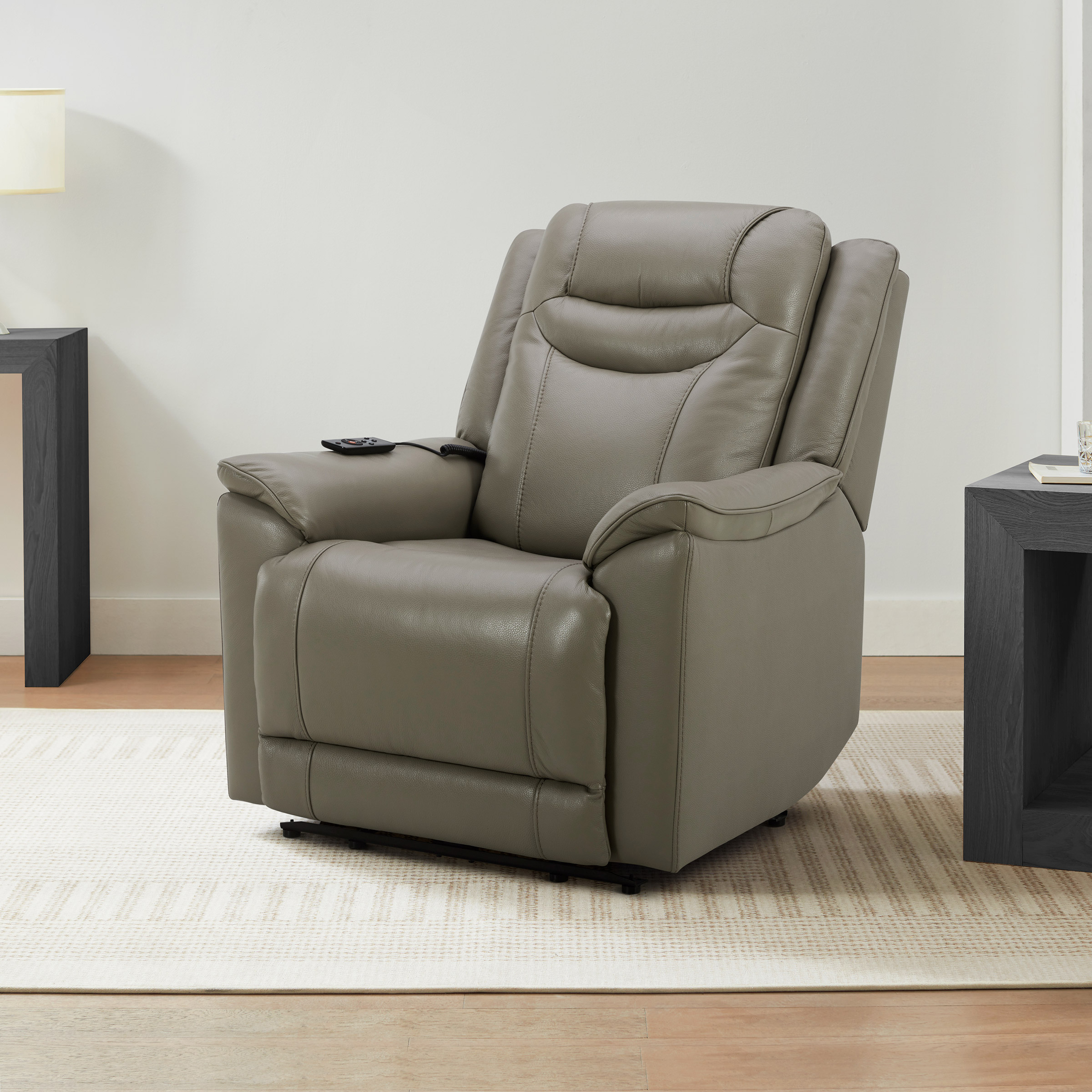 Gilman Creek – Top-grain Leather Power Recliner with Power Headrest, Heated Lumbar, Air Cell Massage, and CloudZero Recline