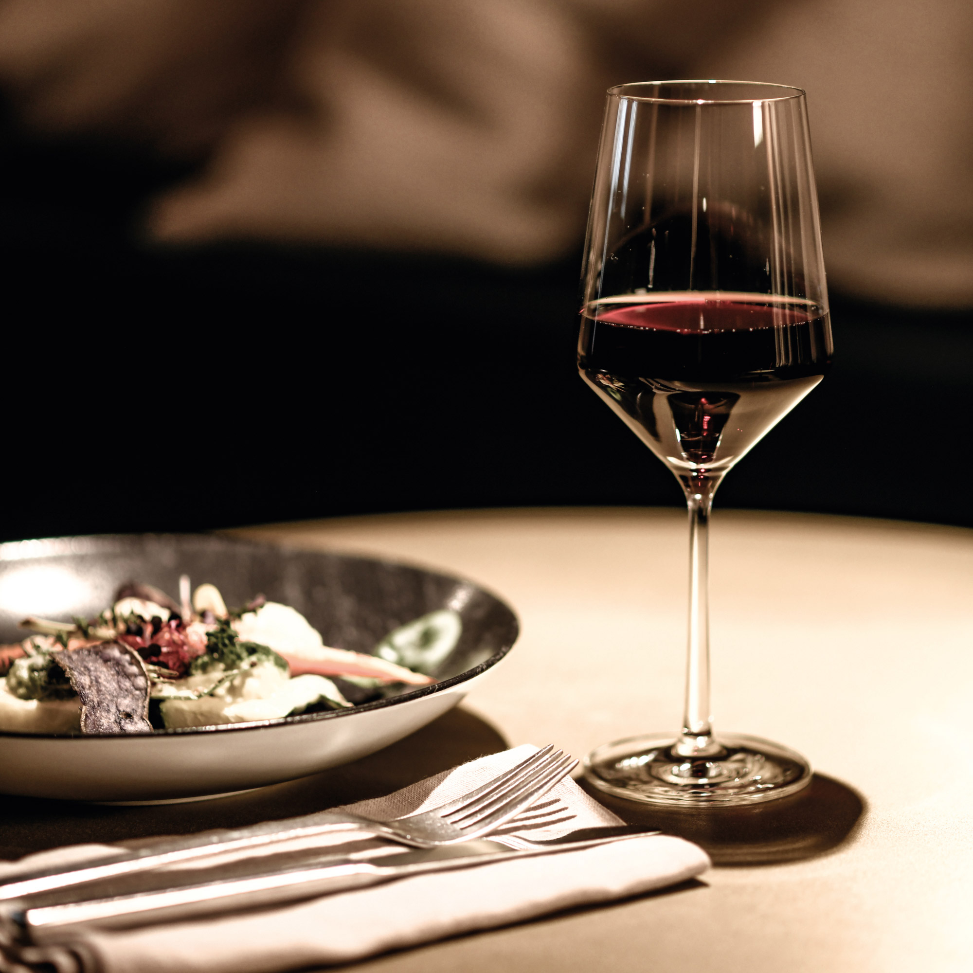 Zwiesel Glas Pure Red Wine Glass 18.2 oz, Set of 6 | Costco