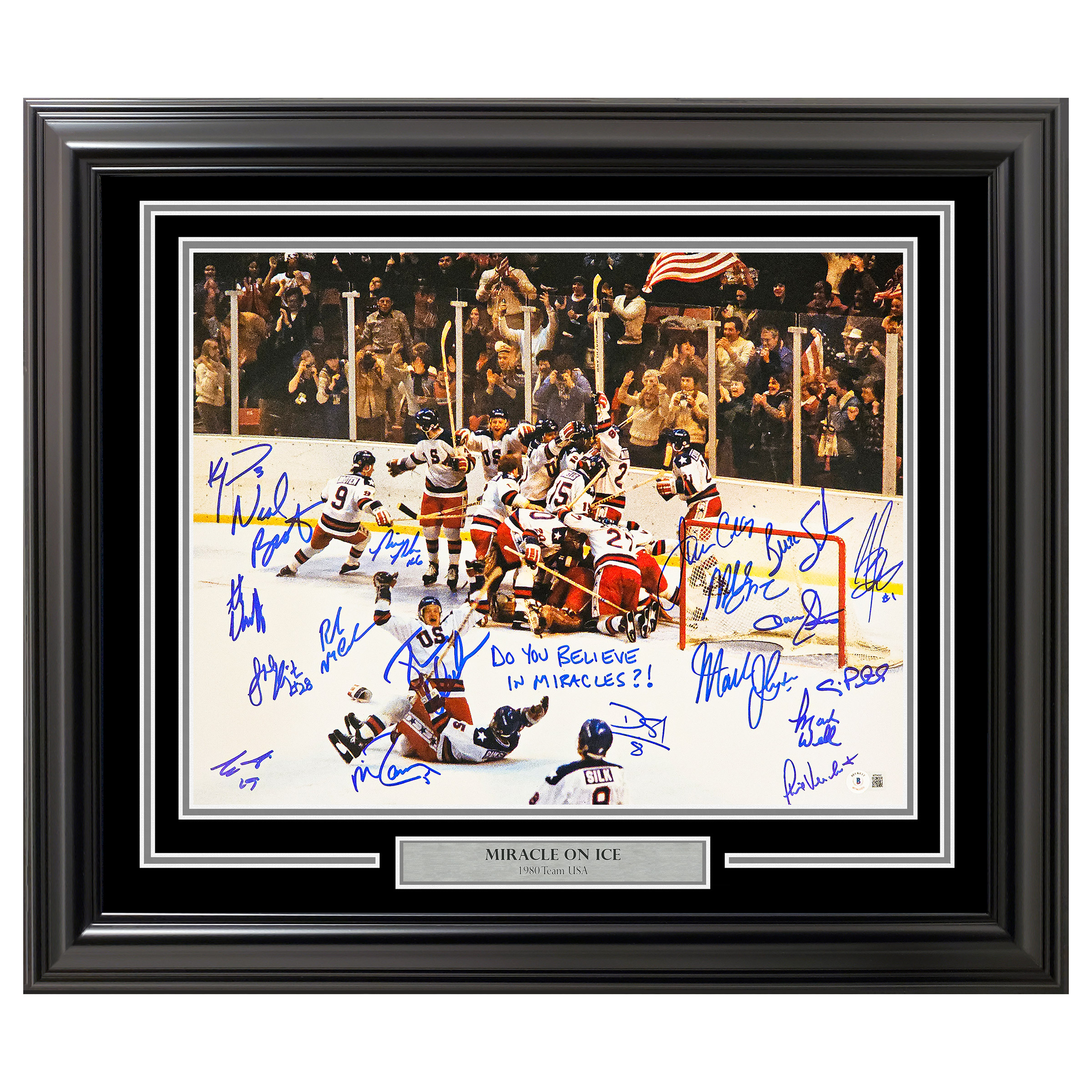 1980 Team USA Miracle on Ice Autographed Framed Photo with 19 Signatures - Beckett Authenticated