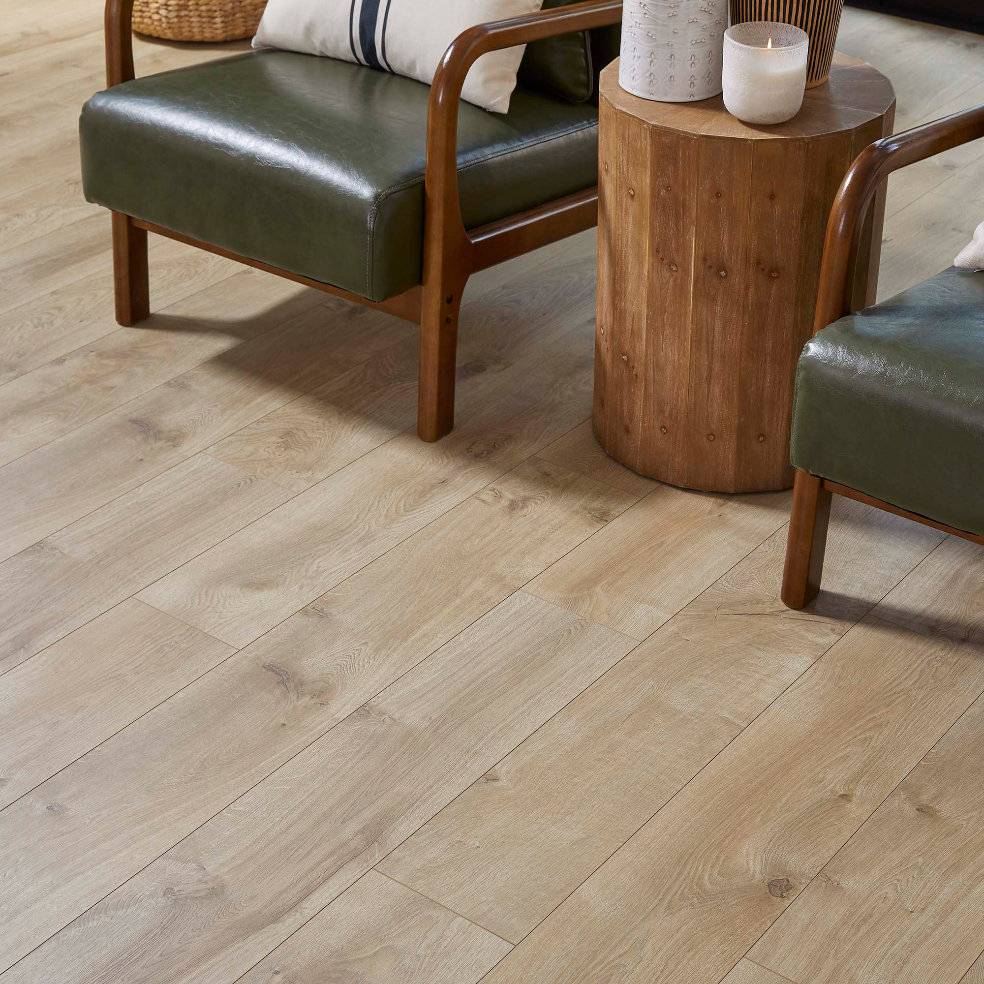 Enlarge Product Preview 3 Automation Job: Item Number not available in CMC.