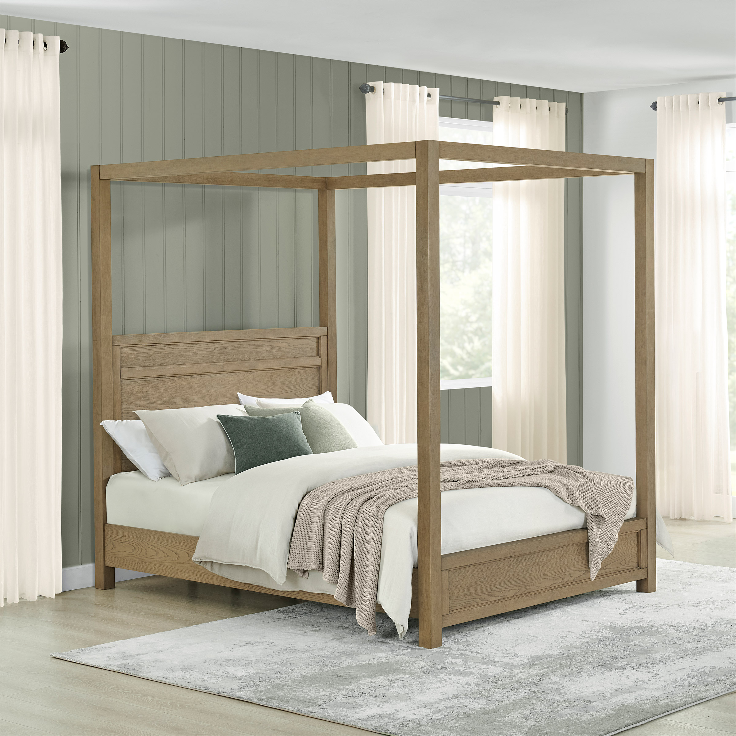 Oaklynn Canopy Bed