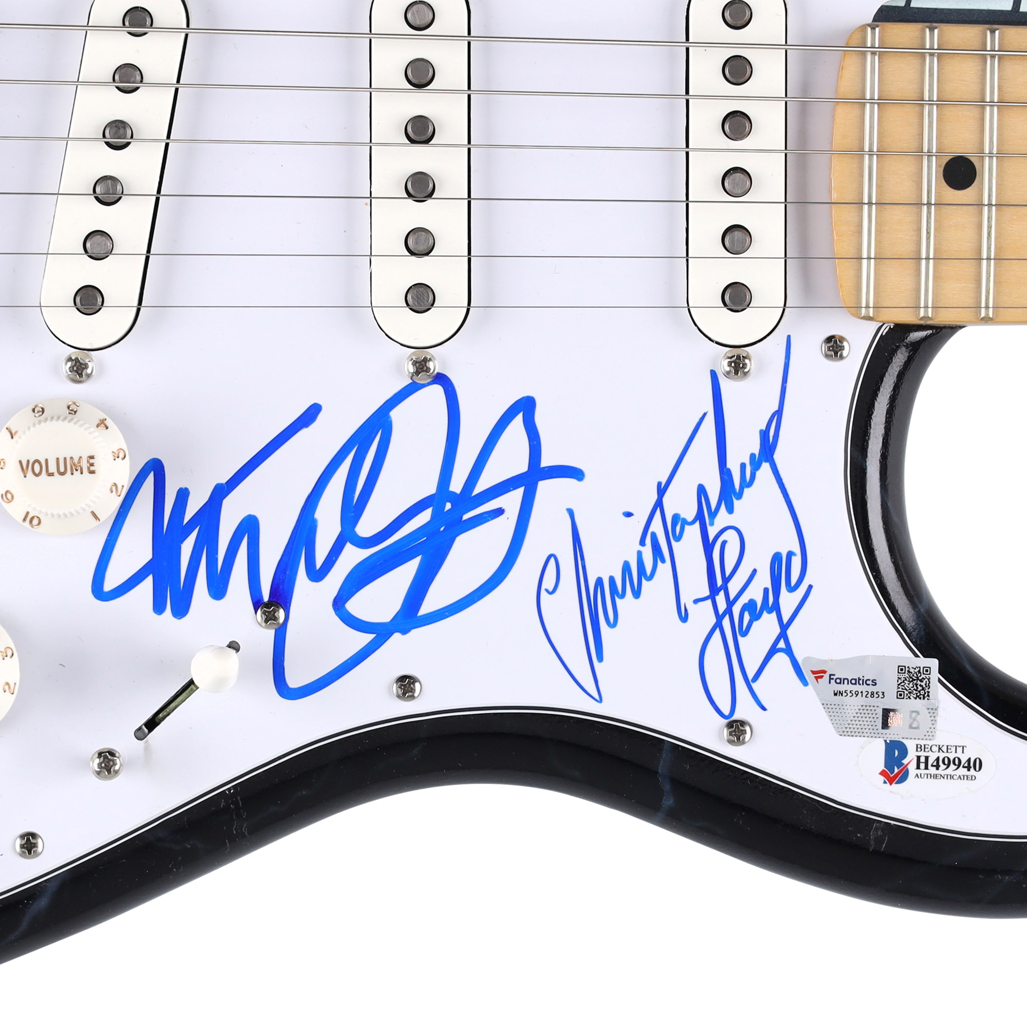 Enlarge Product Preview 2 Successfully Enriched by automation Job.