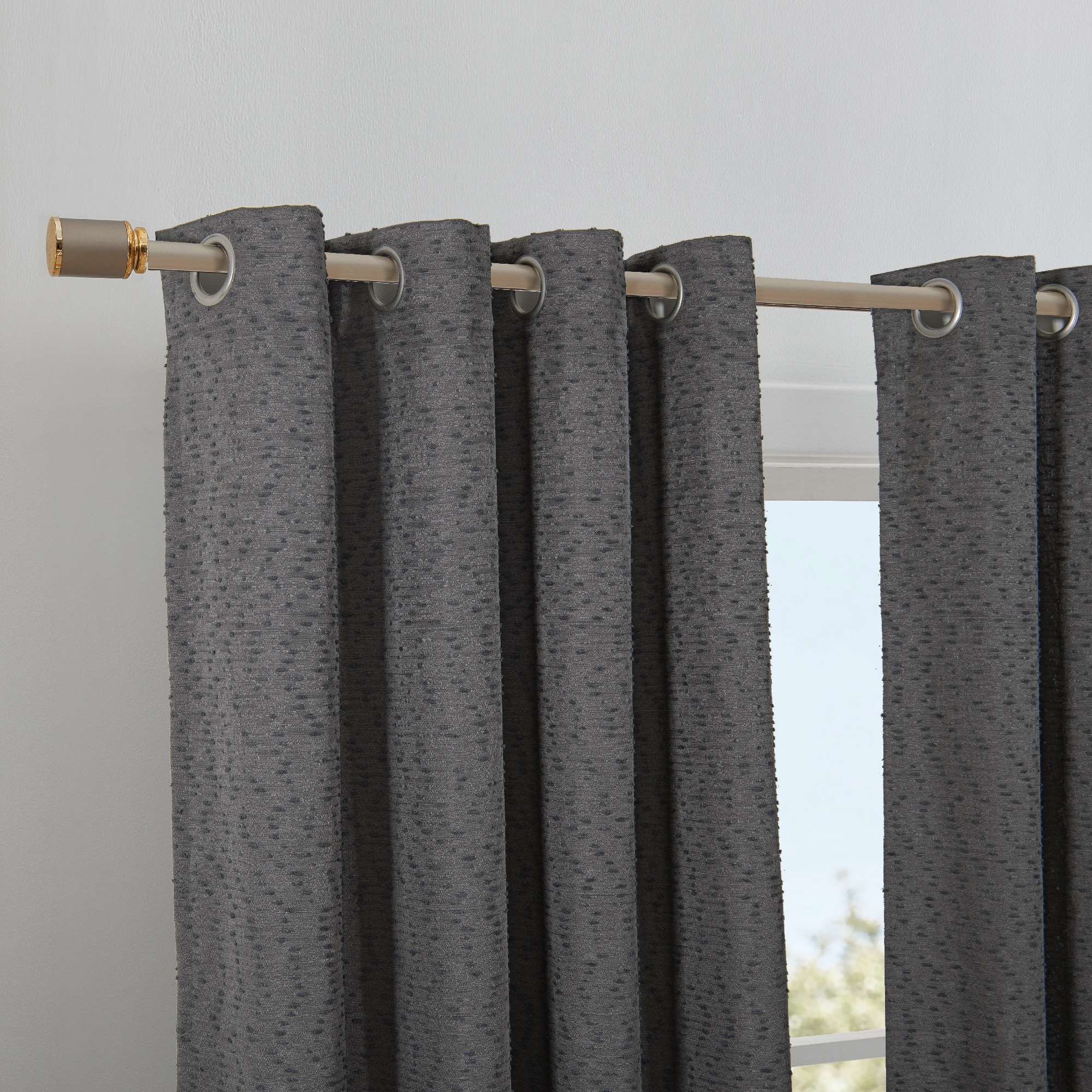 Enlarge Product Preview 4