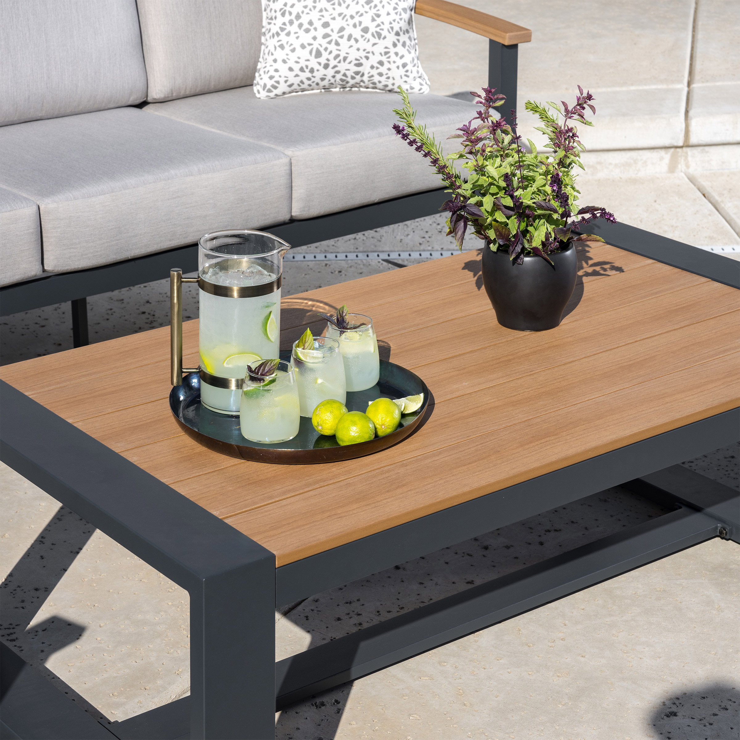 2335。7098。2954。4032 (4台セット】 SE3 アップル(Apple) iPhone SE (第3世代) 64GB スターライト SIMフリー