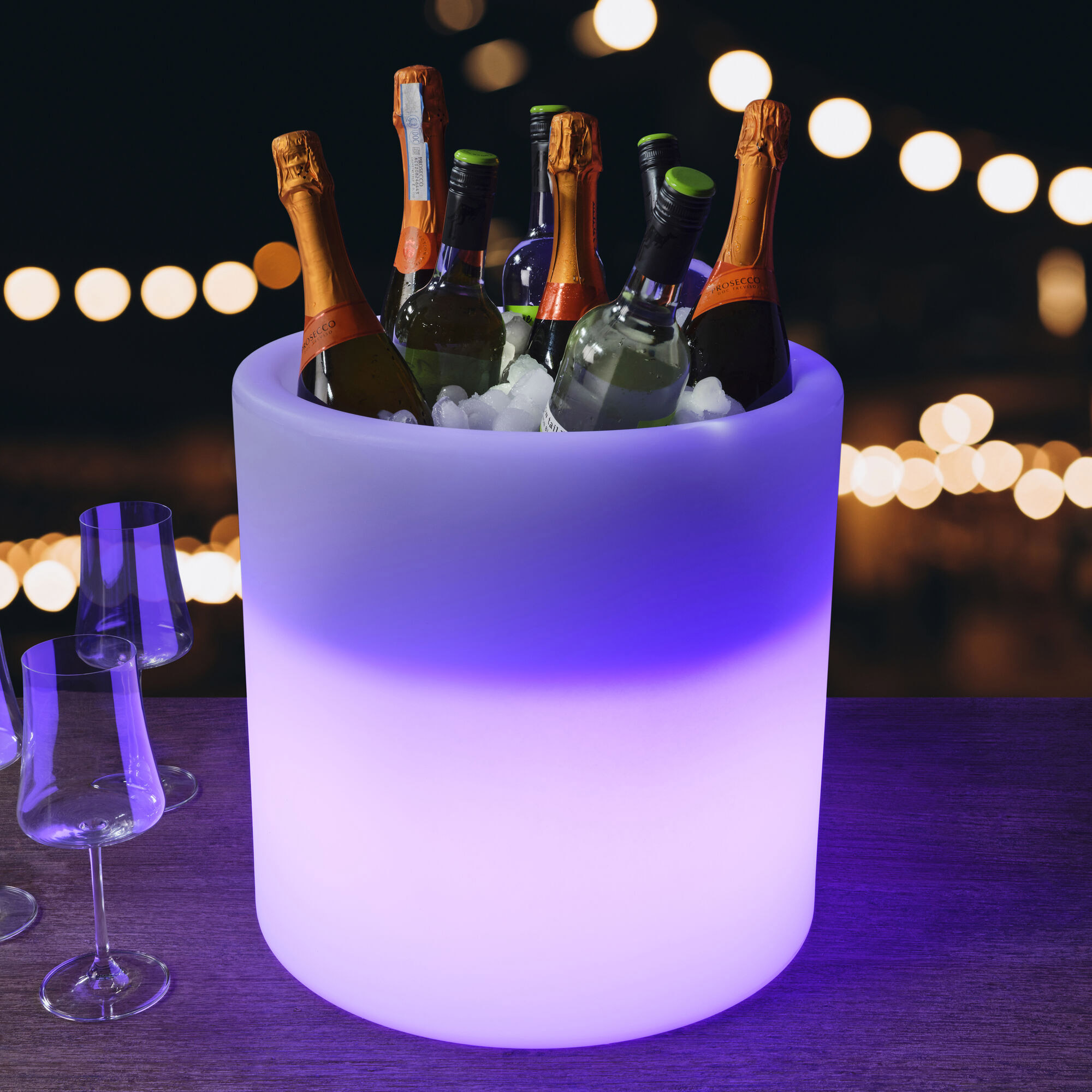 Towle Living Rechargeable LED 17-quart Beverage Tub