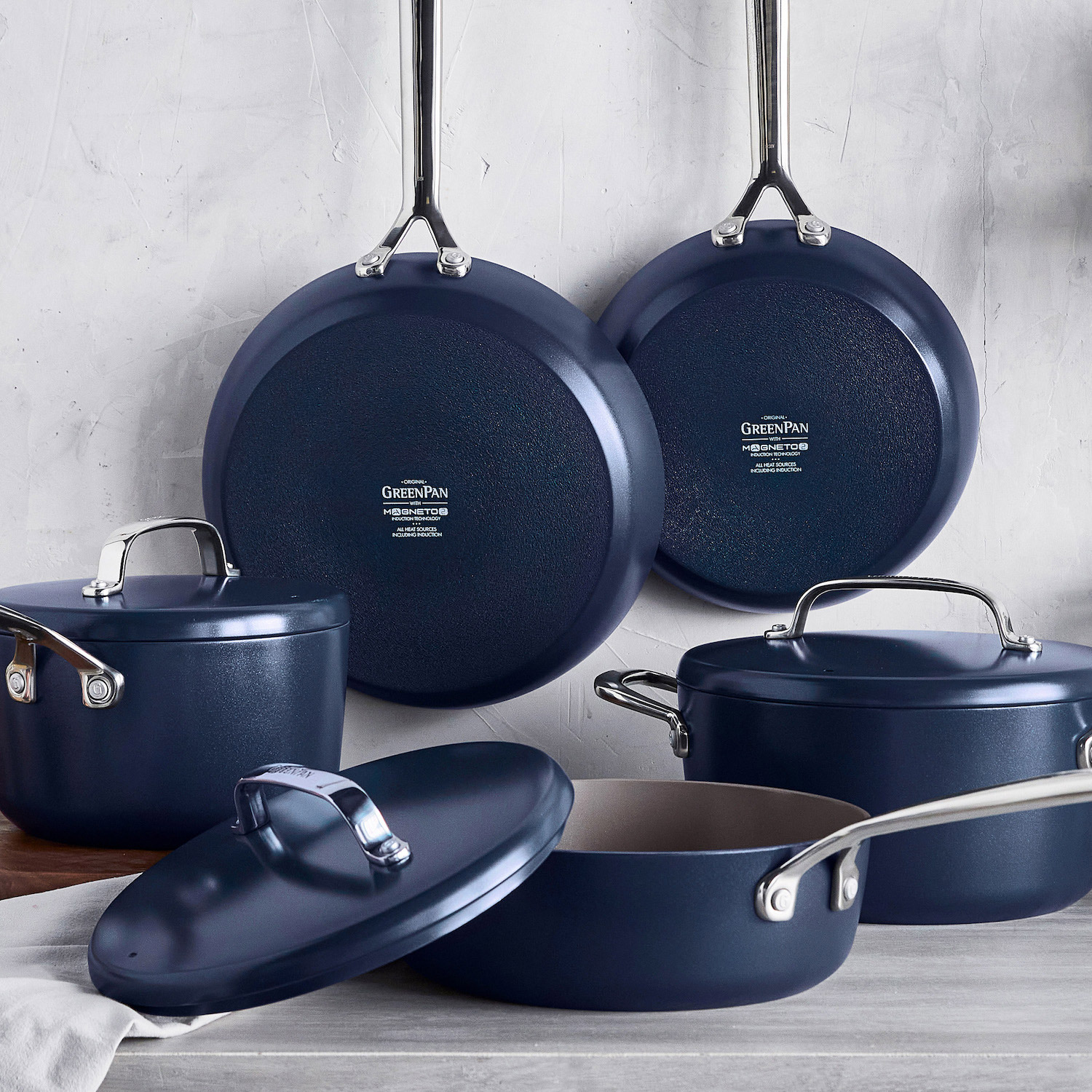 Enlarge Product Preview 4