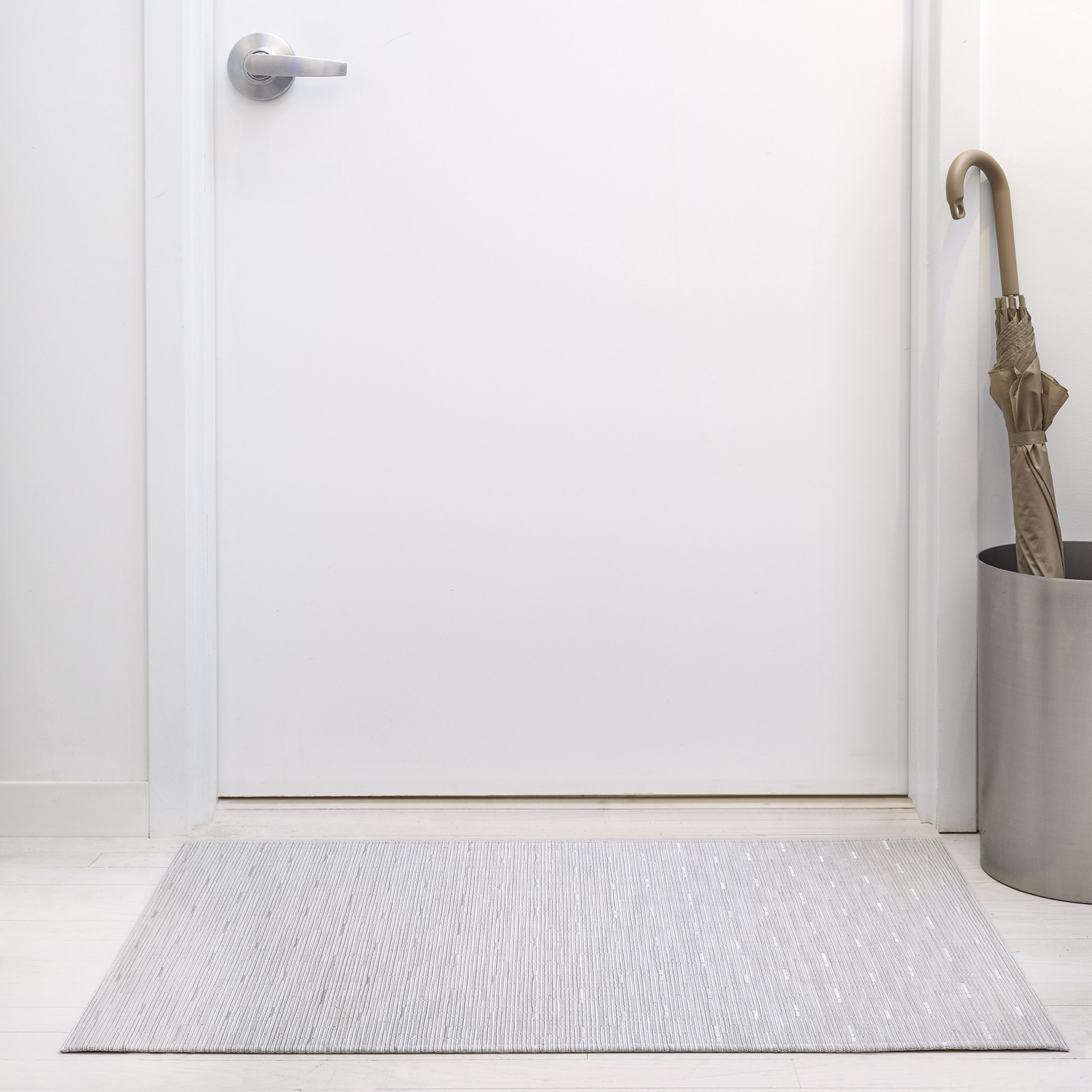 Chilewich Indoor/Outdoor Woven Willow Rug  1' 11" x 3"