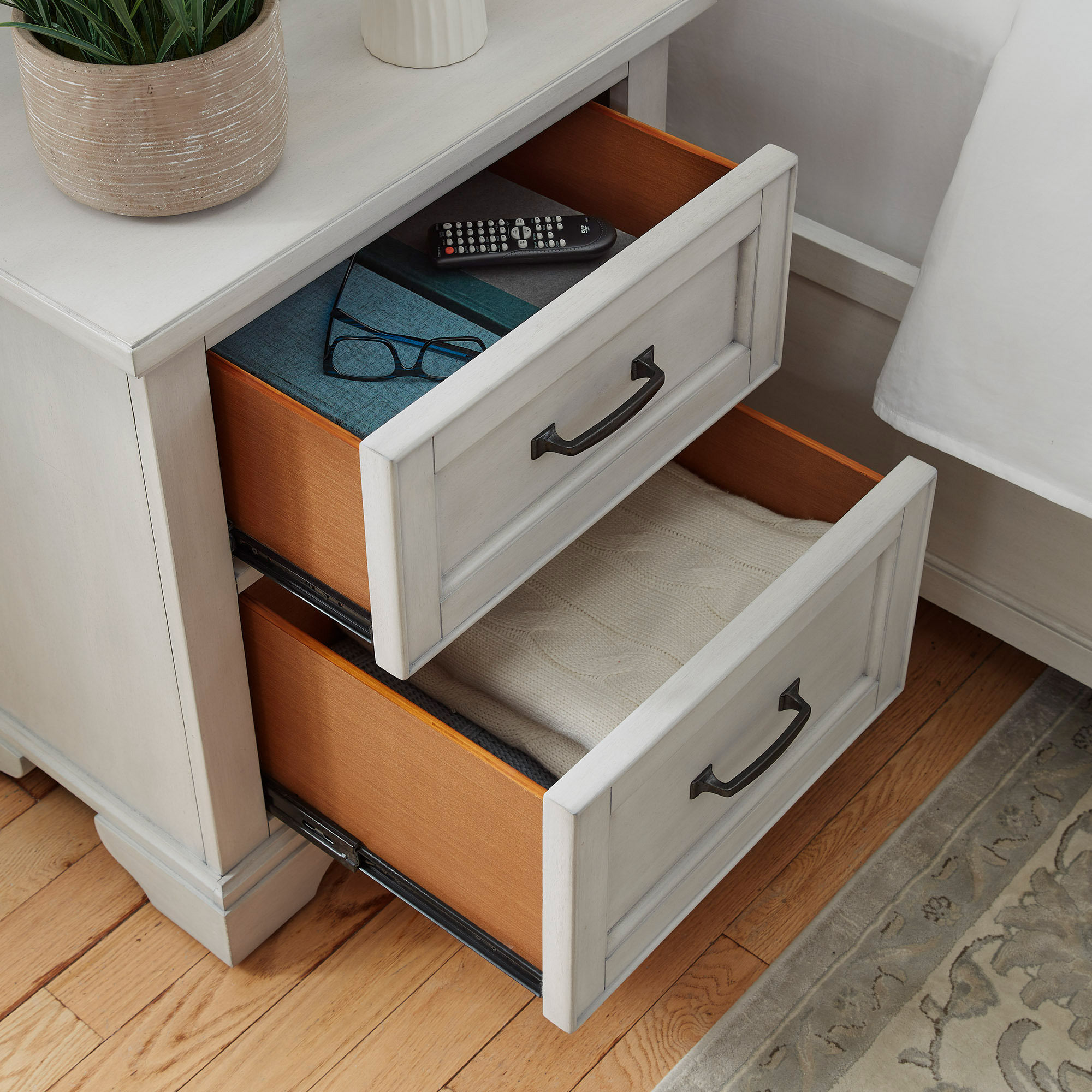 Enlarge Product Preview 4