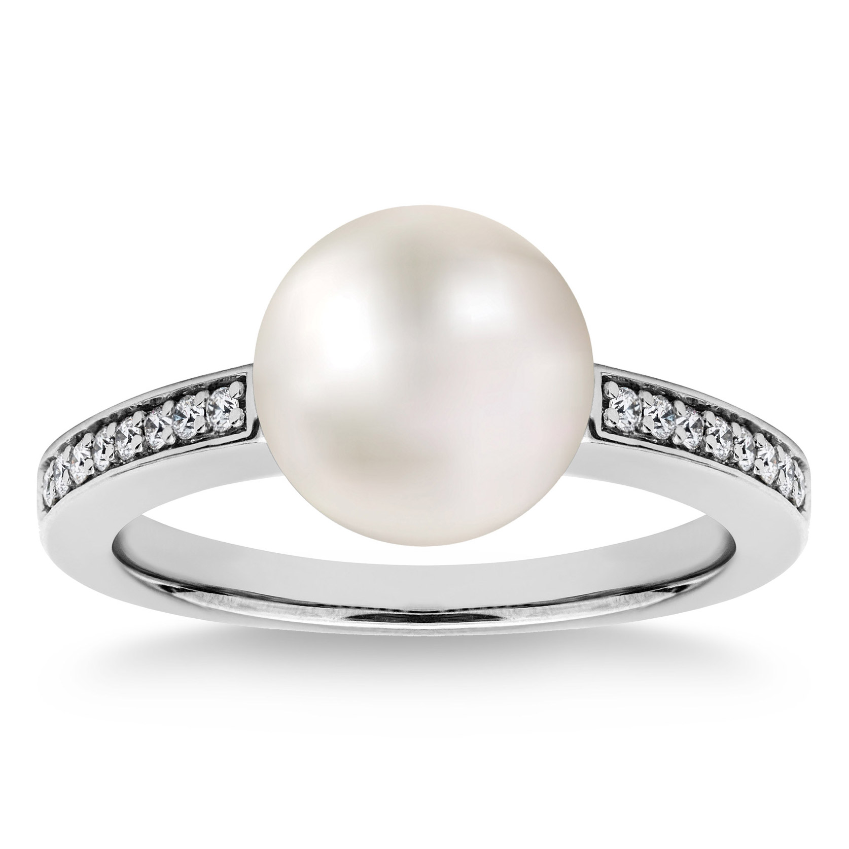 8 – 8.5 mm Cultured Akoya Pearl and Diamond Ring (0.1 ctw)