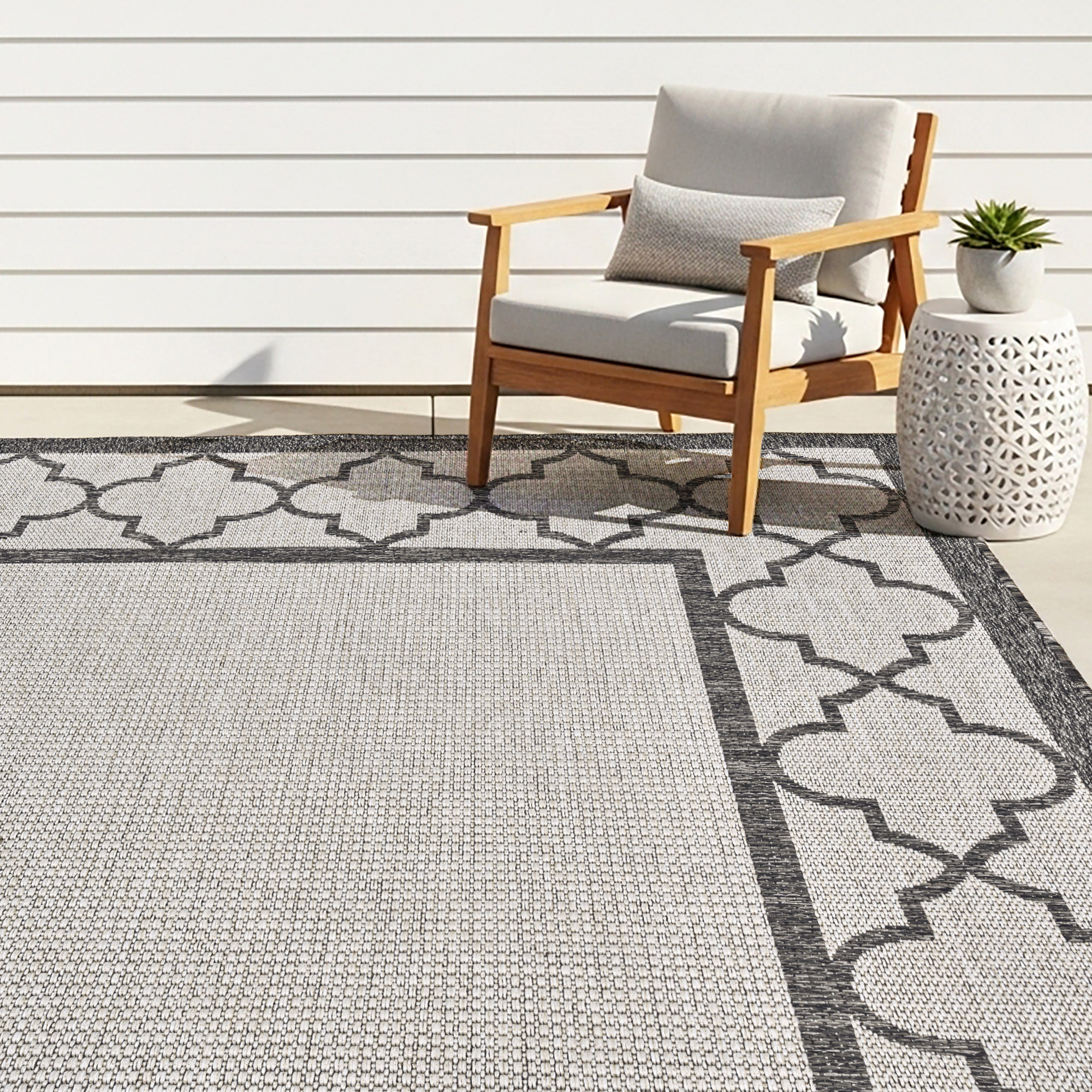 Laguna Indoor/Outdoor Area Rug, Simeon Ivory Gray, 5'3” x 7' | Costco