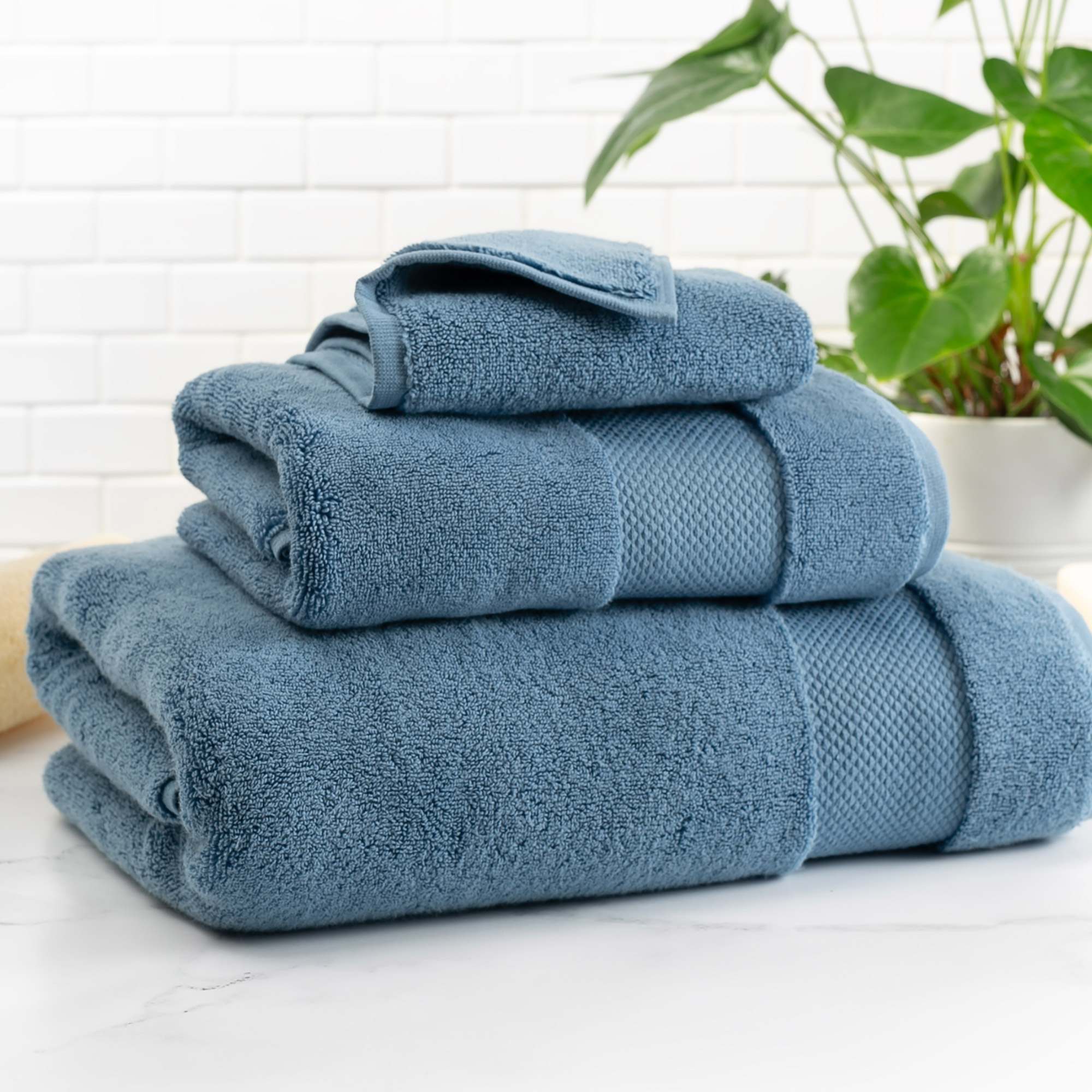 Turkish Cotton Hotel Bath Towel | Costco