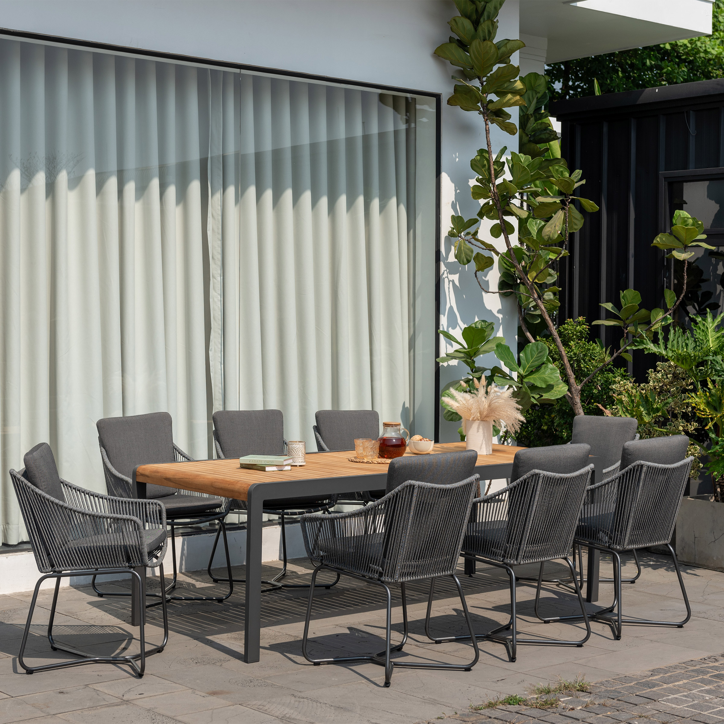 Topaz 9-piece Deluxe Patio Dining Set