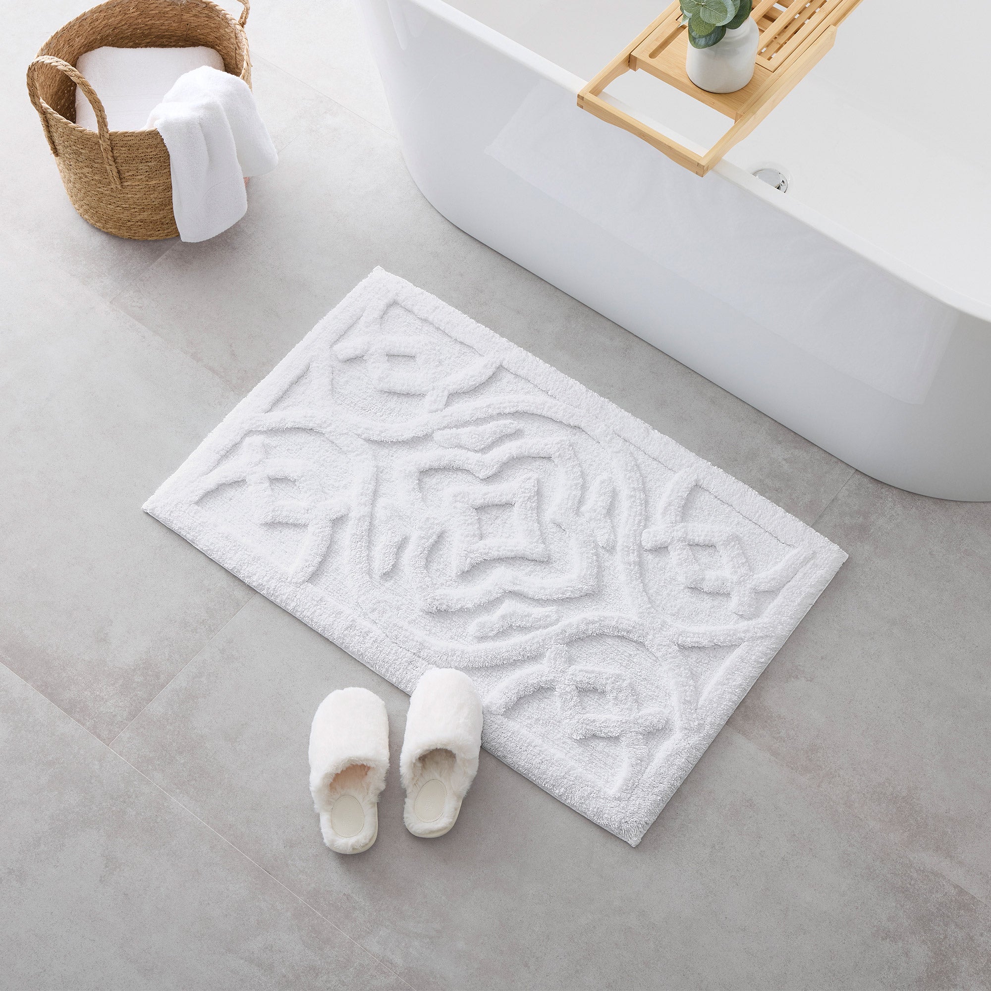 WelHome 100% Cotton Tufted Bath Rug
