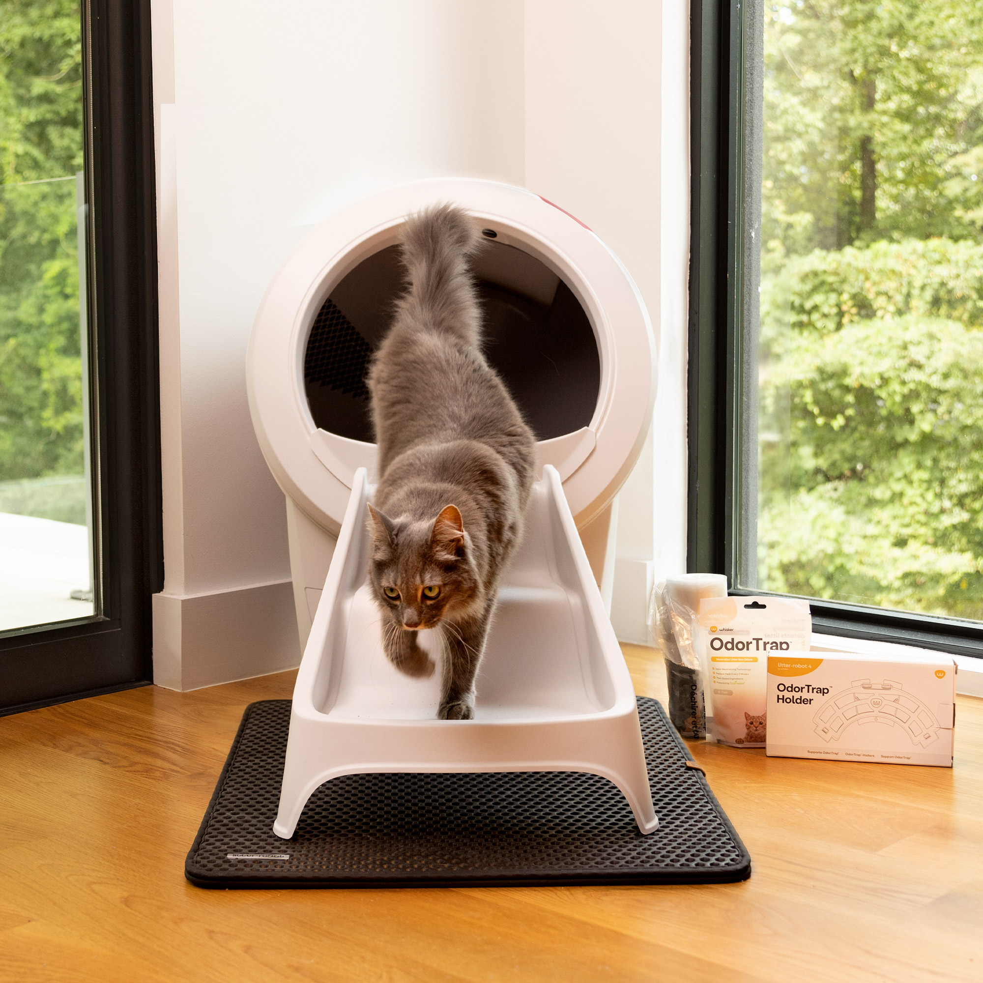 Litter-Robot 4 Self Cleaning Electric Cat Litter Box Exclusive Bundle ...