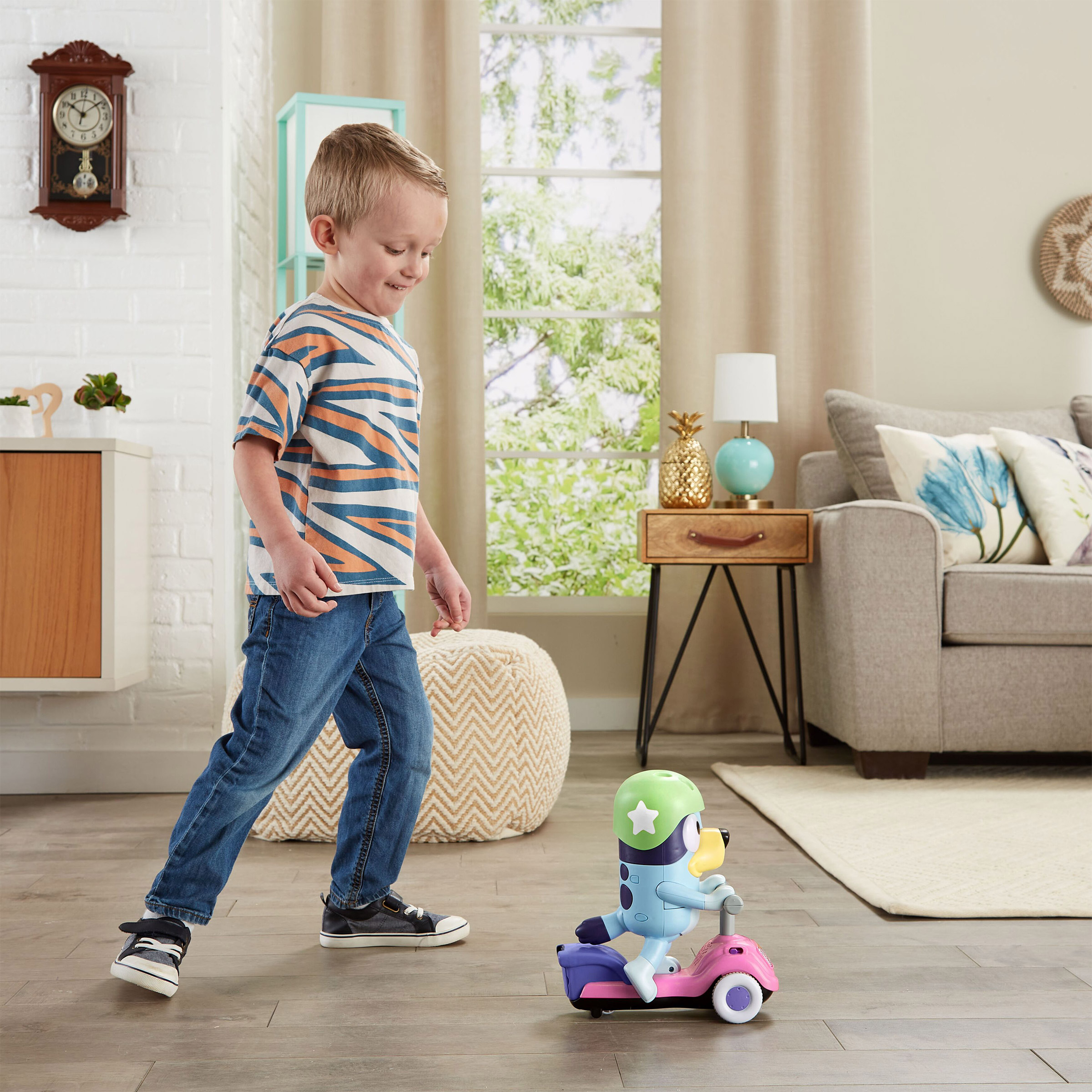 Enlarge Product Preview 3 Successfully Enriched by automation Job.