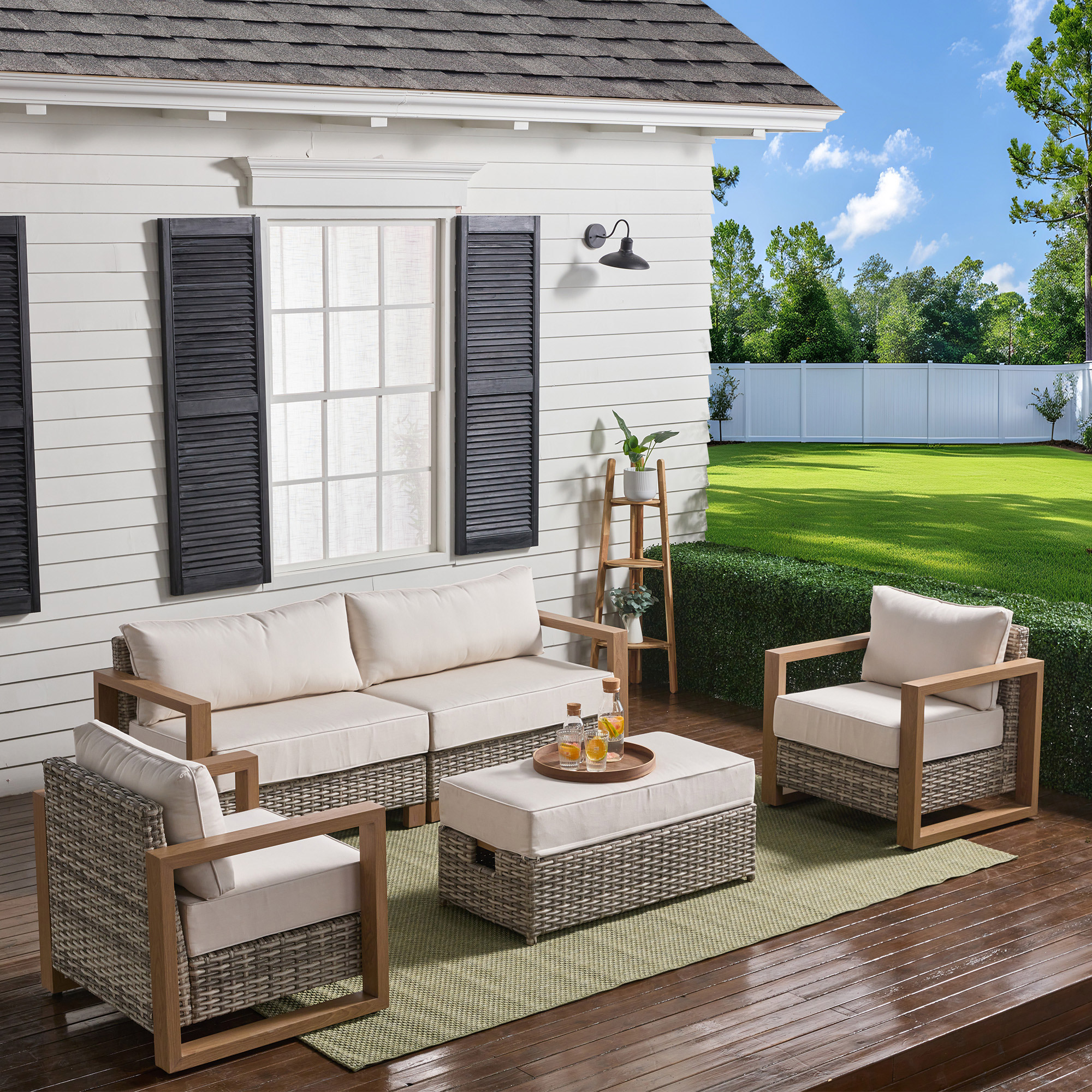 Southdale 4-piece Outdoor Patio Seating Set