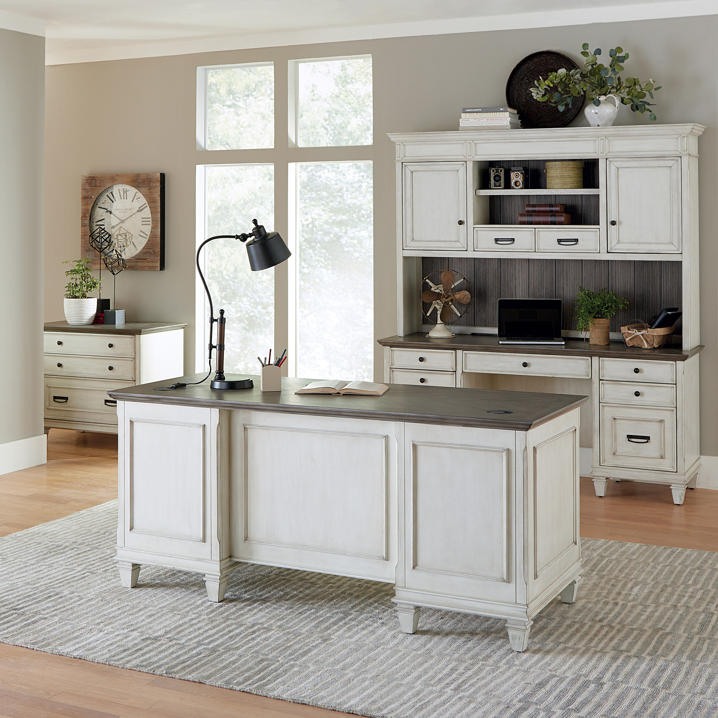 Harrington Executive Desk 3-piece Office Suite