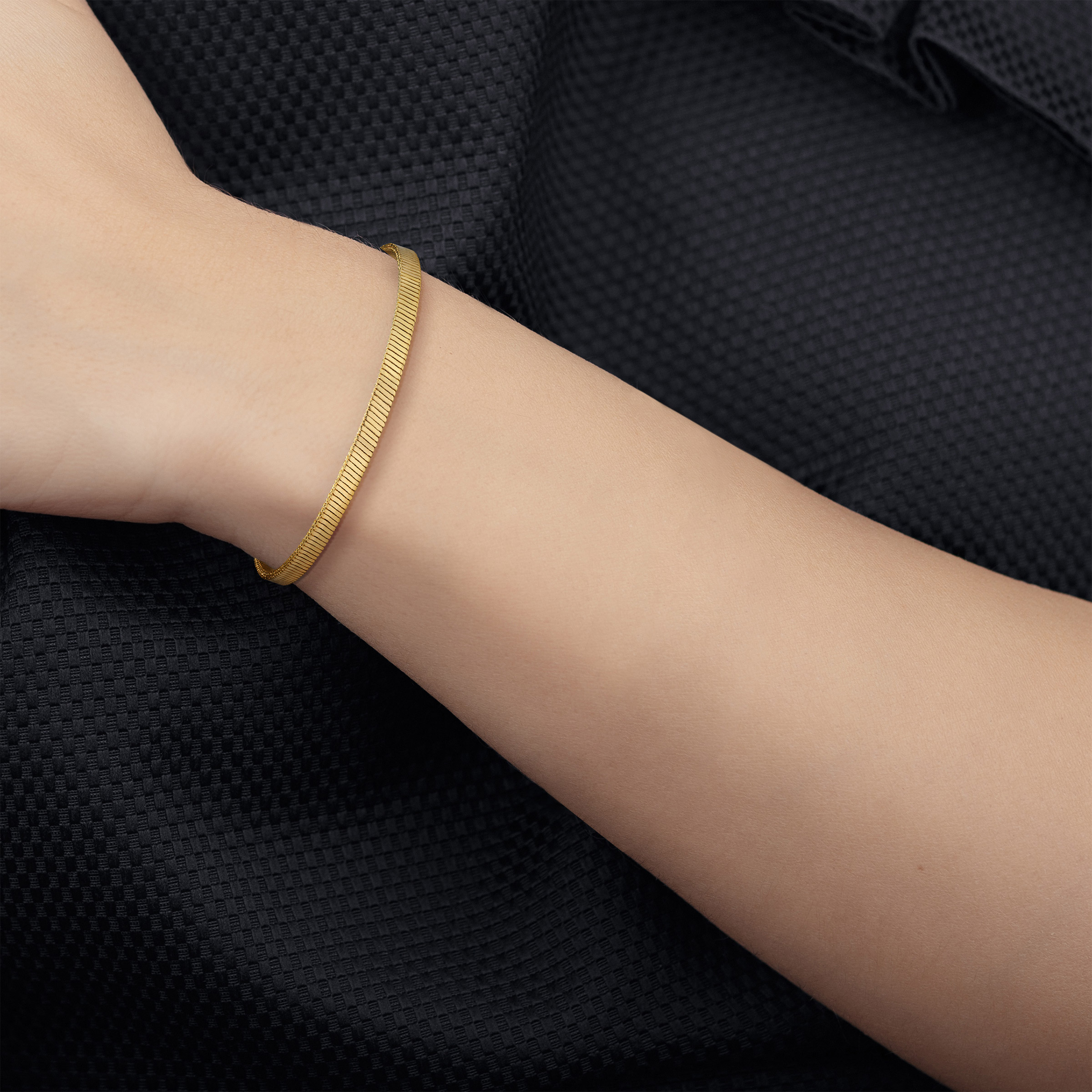 り*!様 SJX DIAMOND CHAIN BRACELET K18イエローゴ Diamond Cut Snake Chain Bracelet in Yellow Gold | Costco