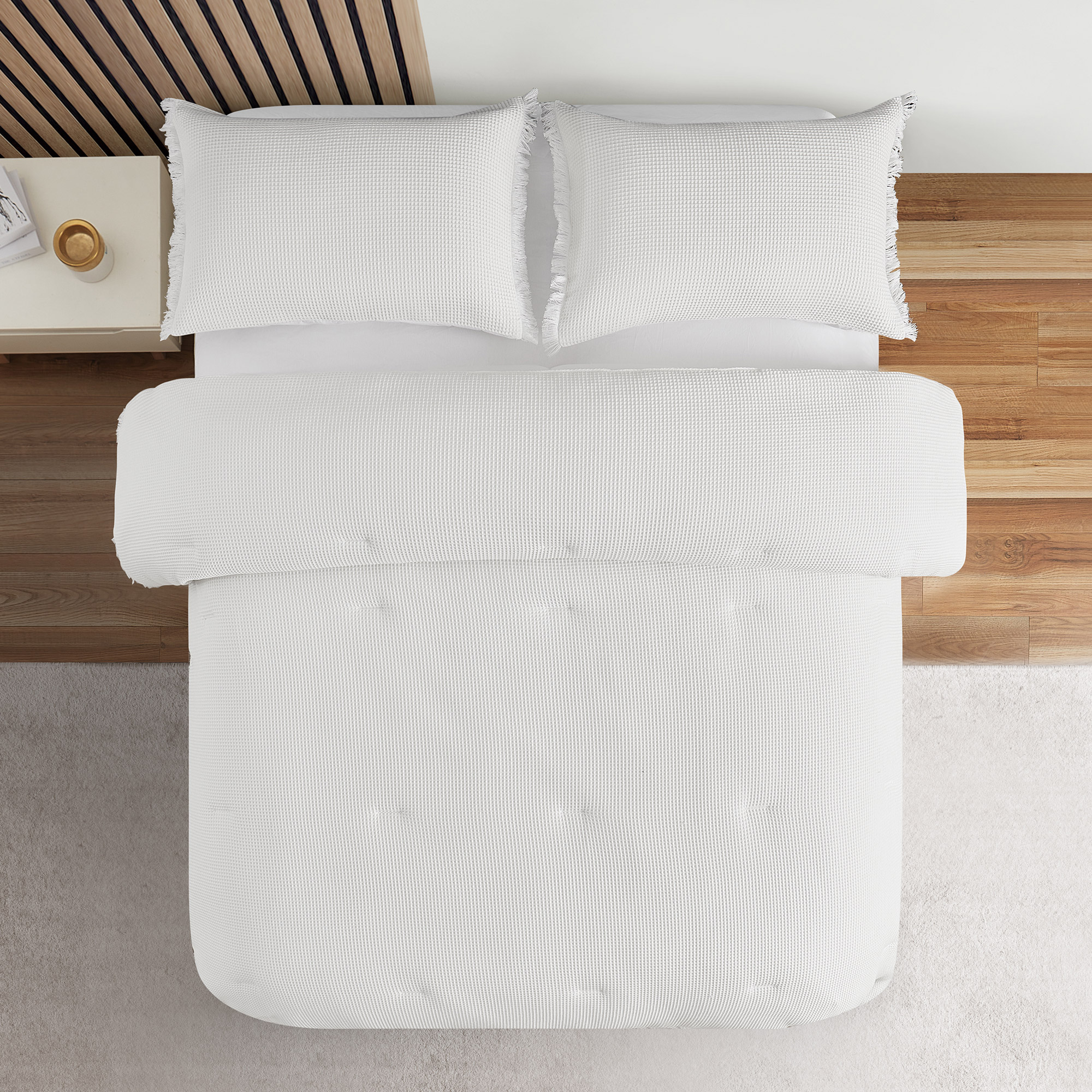 Enlarge Product Preview 3 Successfully Enriched by automation Job.