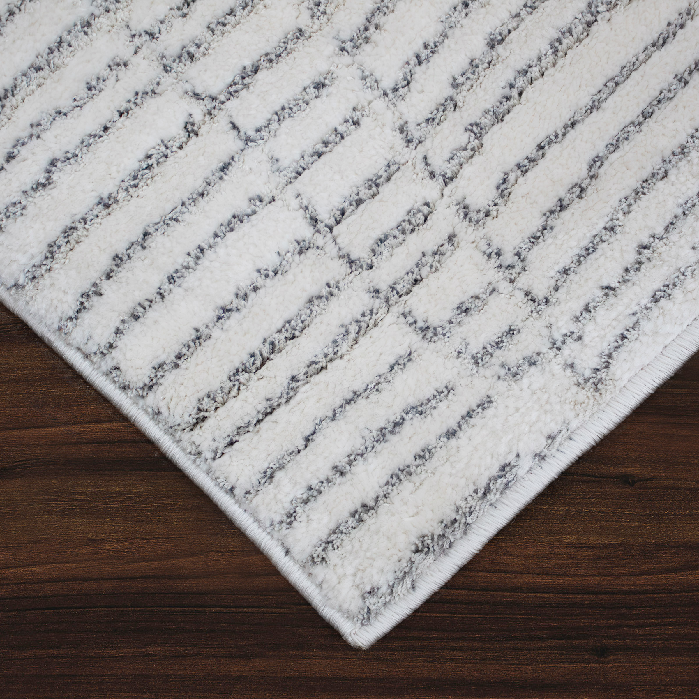 Renwil Dalia Collection Daluca Indoor Area Rug | Costco