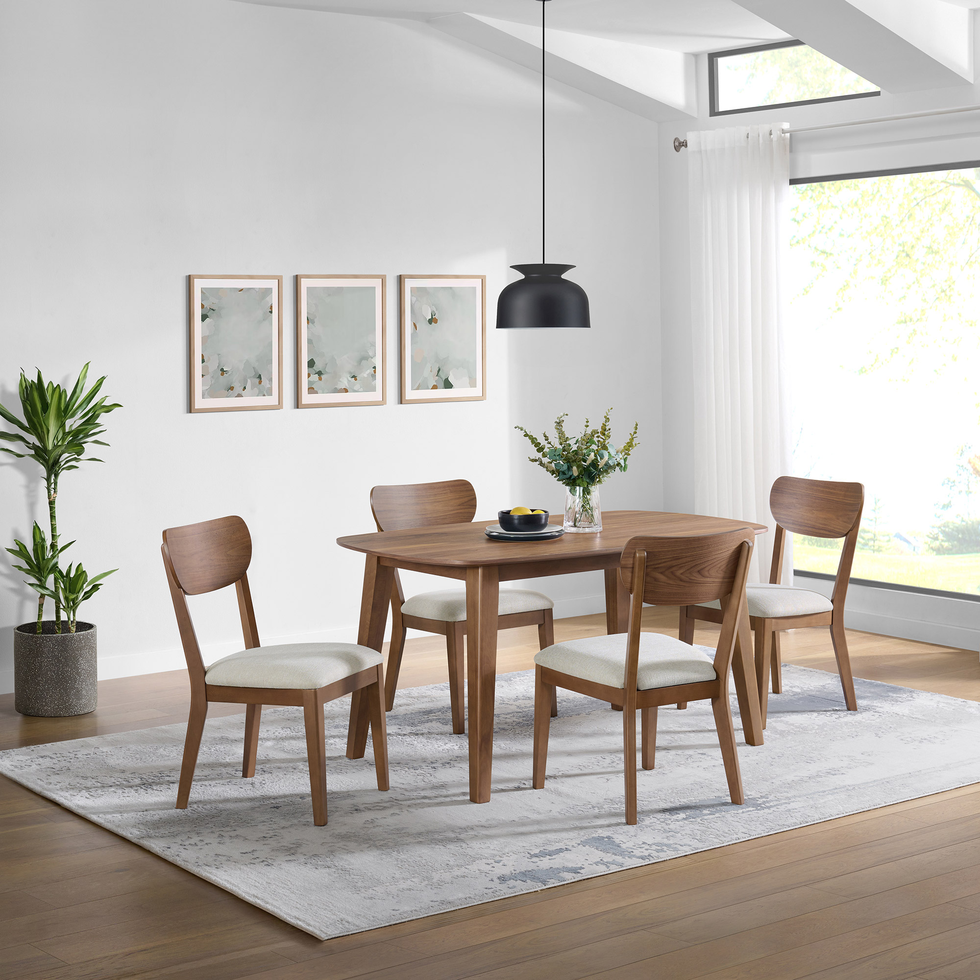 Pike & Main Point Reyes 5-piece Dining Room Set
