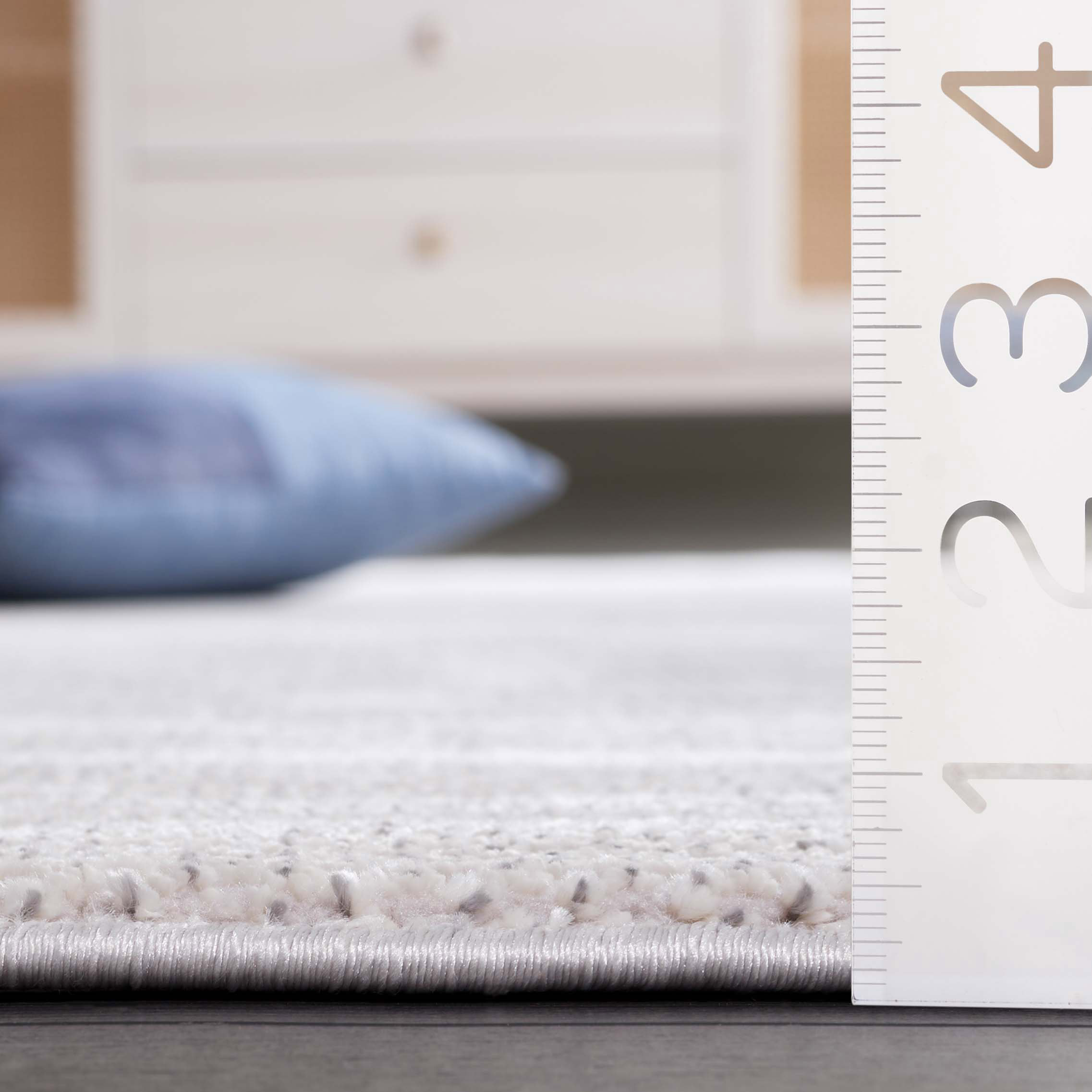 Safavieh Continental Collection Heritage Indoor Area Rug | Costco