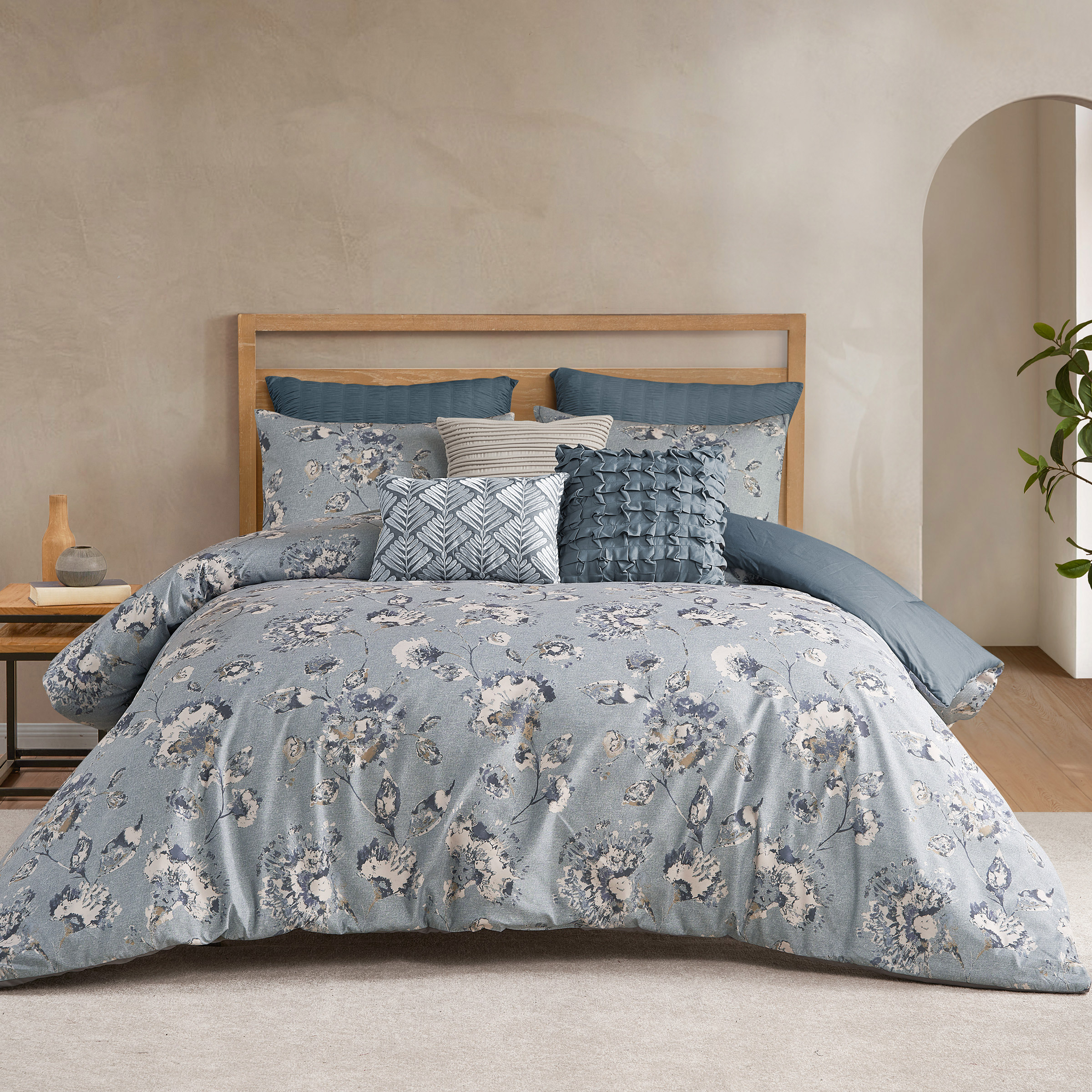 West Park Garnet 8-piece Comforter Set