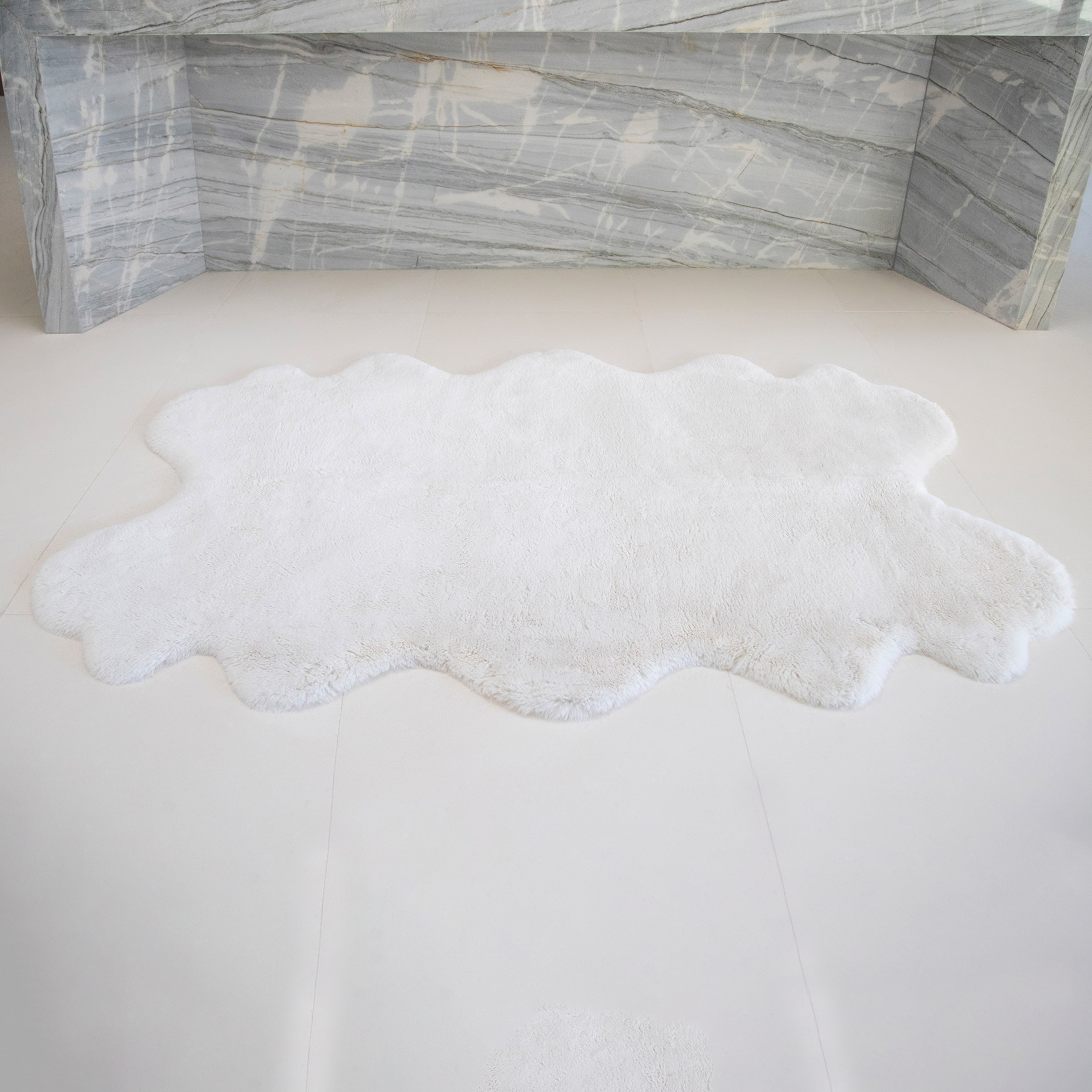 Mon Château Faux Fur Quad Rug